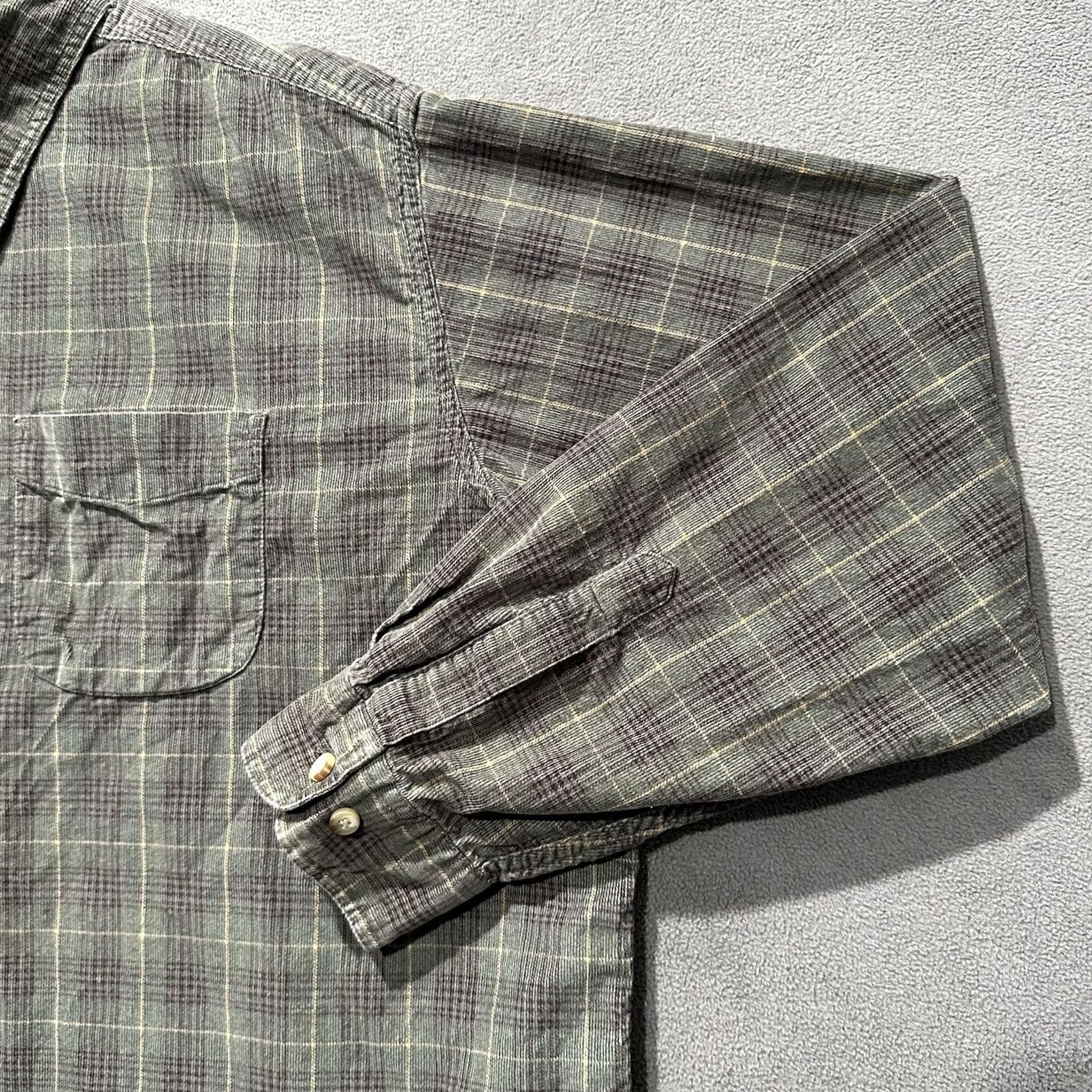 Vintage VINTAGE L.L. Bean Shirt Mens XL Green Plaid Corduroy Button-Down Long Sleeve EUC Size US XL / EU 56 / 4 - 4 Thumbnail