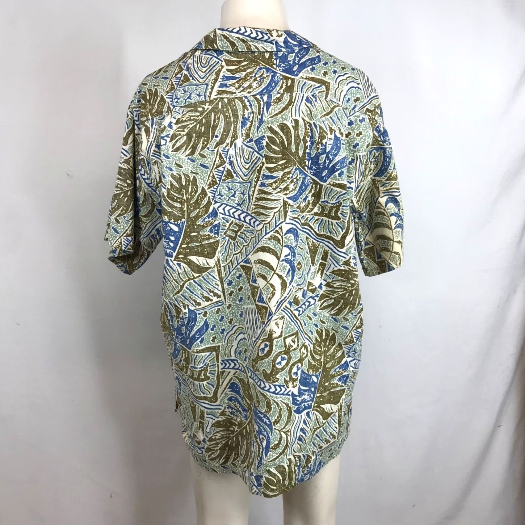 Vivobarefoot GO BAREFOOT MEN'S XL GREEN/BROWN SHORT SLEEVE BUTTON COLLARED HAWAIIAN SHIRT Size US XL / EU 56 / 4 - 5 Thumbnail