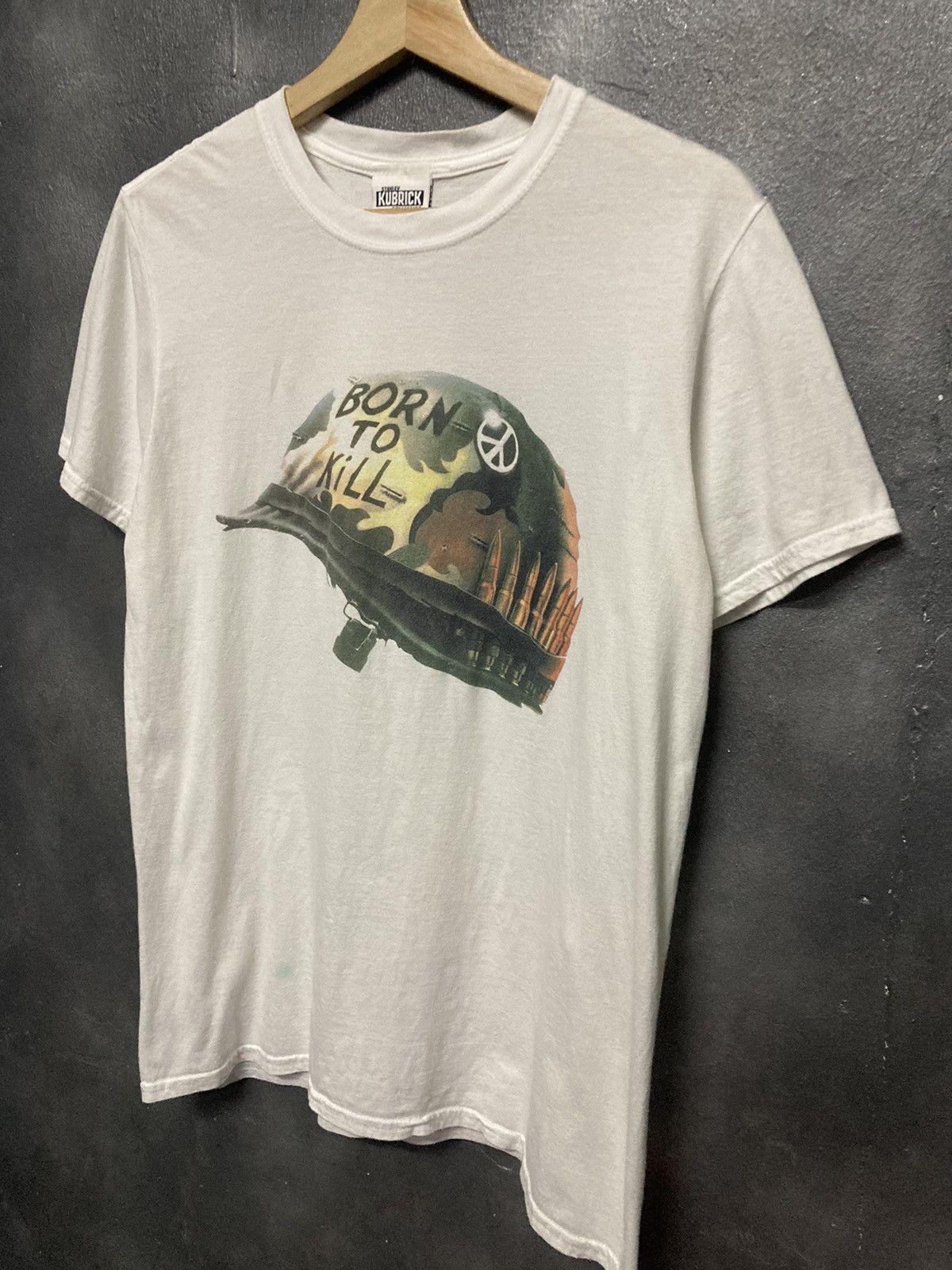 Vintage Vintage 2001 Stanley Kubrick Full Metal Jacket Movie T-shirt Size US S / EU 44-46 / 1 - 3 Thumbnail