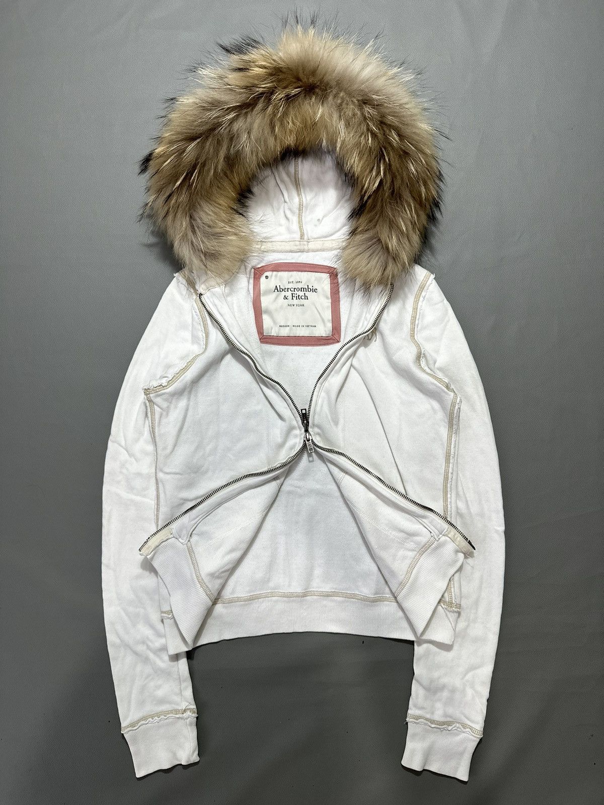 Abercrombie & Fitch VINTAGE DISTRESSED ABERCROMBIE CENTER LOGO FUR ZIP HOODIE Size US S / EU 44-46 / 1 - 7 Thumbnail