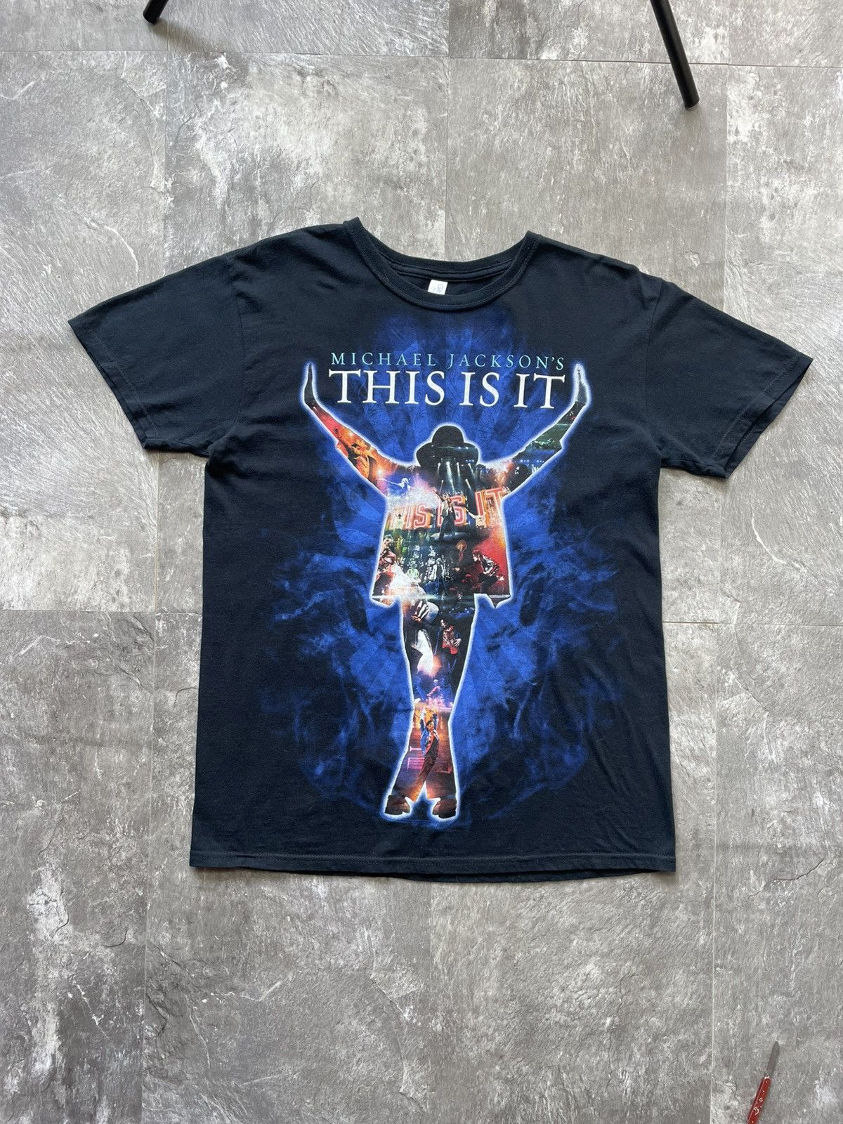Michael Jackson Vintage Michael Jackson Big Logo This Is It Movie Pop Rock Size US M / EU 48-50 / 2 - 1 Thumbnail