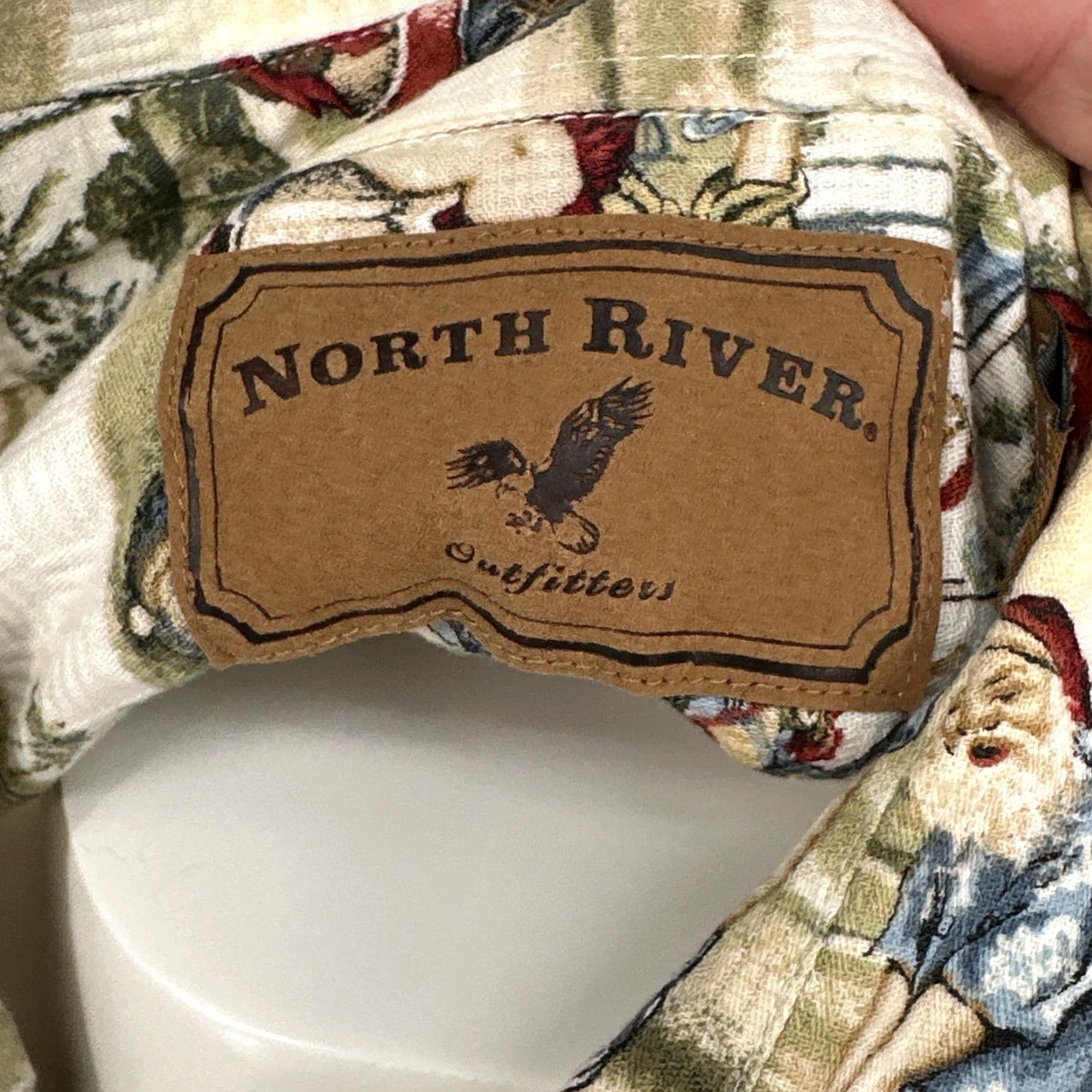 Vintage North River Shirt Mens Large White Santa Golf Christmas Hawaiian Button Up Size US L / EU 52-54 / 3 - 4 Thumbnail
