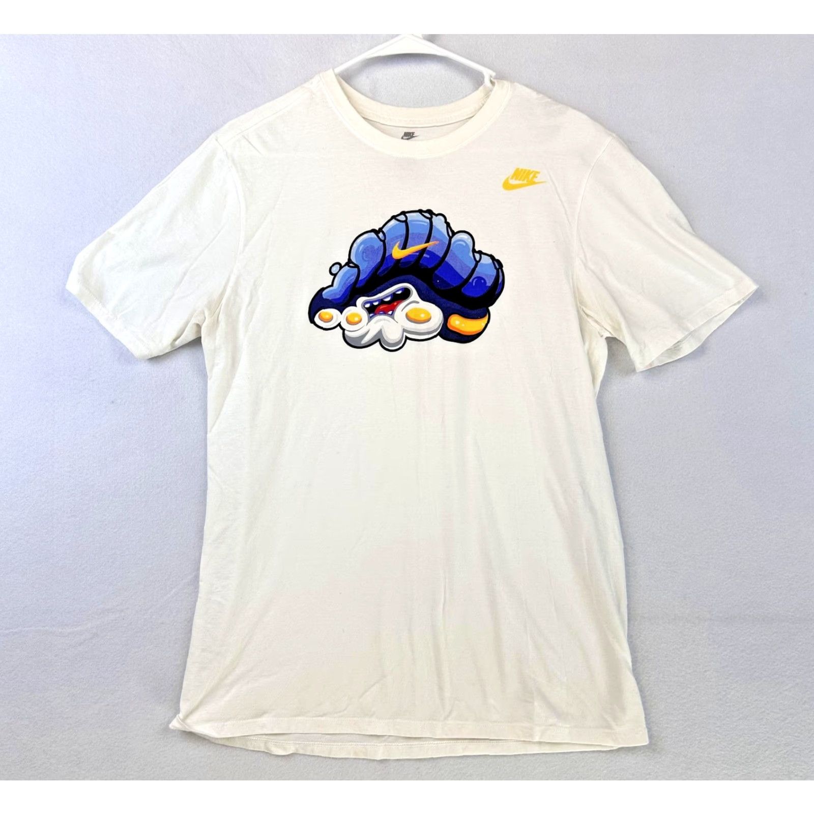 Nike Nike Shirt Mens Medium White Graphic Cartoon Cloud Swoosh Air Athletic Tee Size US M / EU 48-50 / 2 - 2 Thumbnail