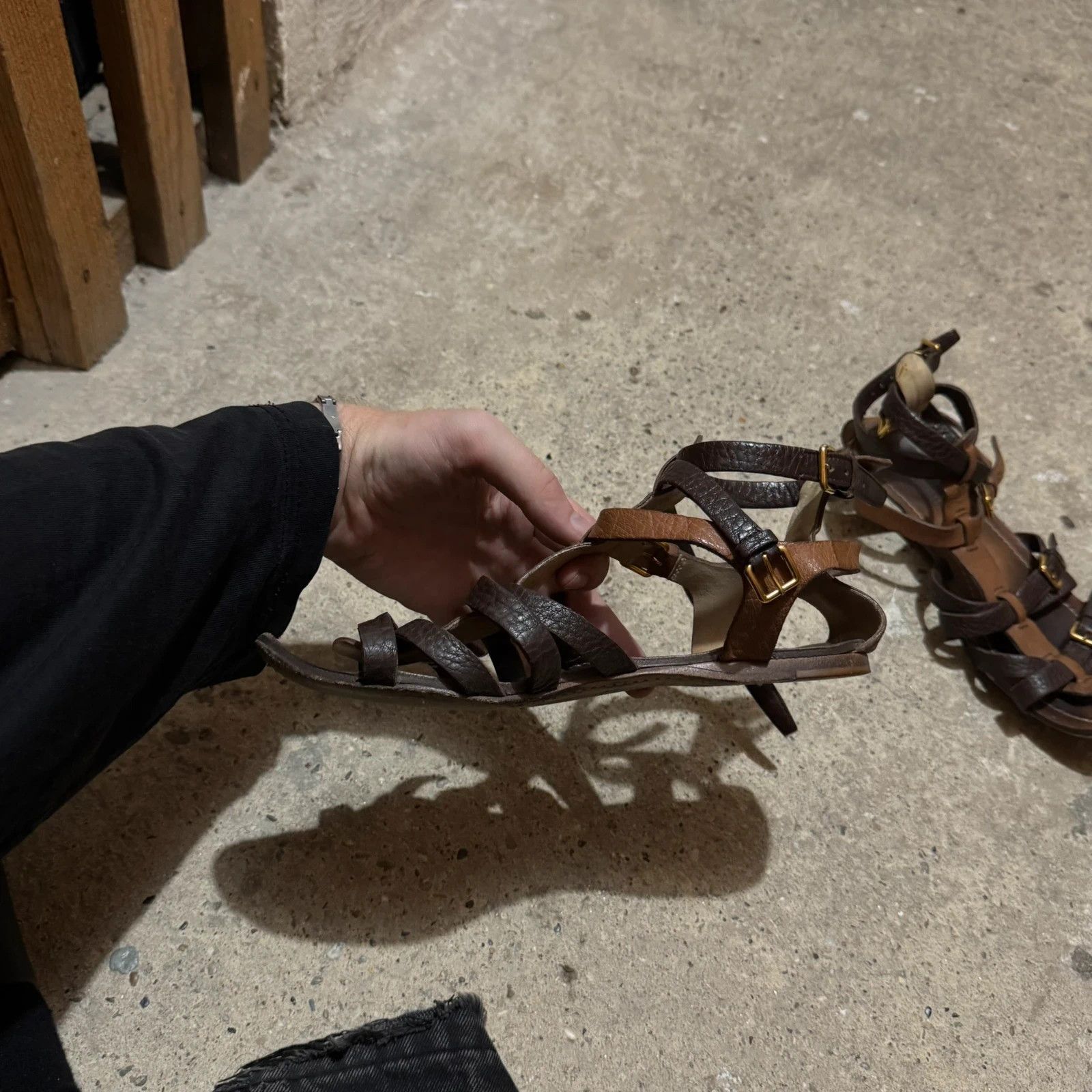 Miu Miu Miu miu ancient style sandals Size US 7 / IT 37 - 3 Thumbnail