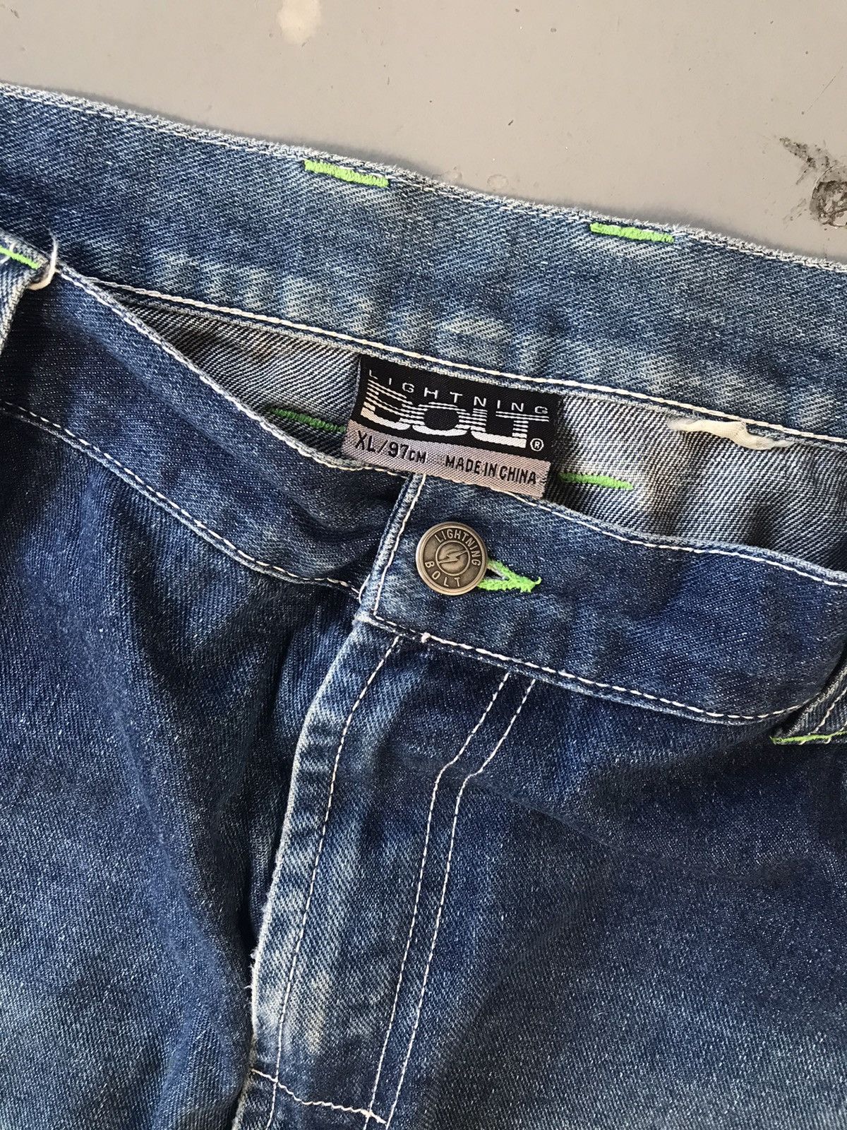 Dickies × Vintage Vintage lighting bolt SpellOut denim jort Size US 38 / EU 54 - 6 Thumbnail