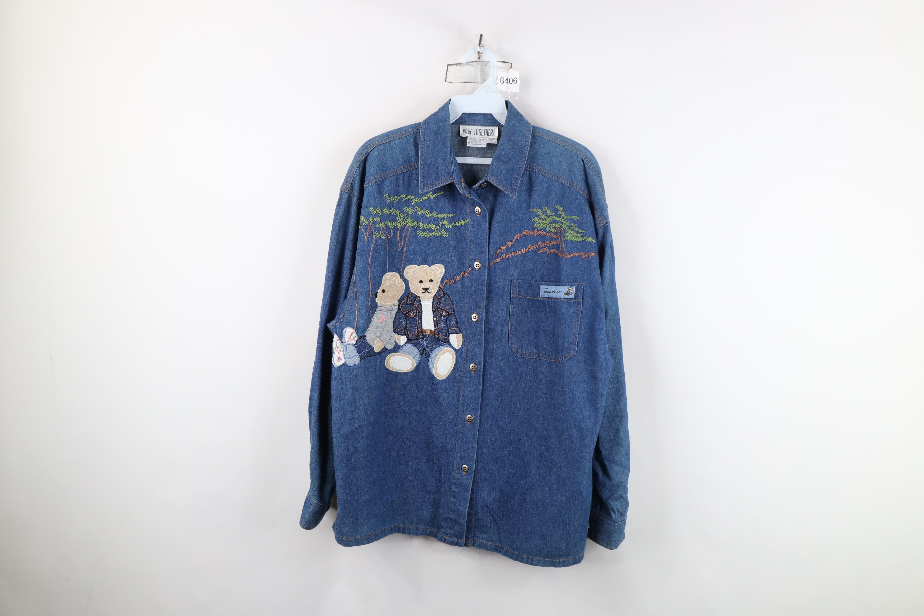 Vintage Vintage 90s Streetwear Bear Denim Jean Button Shirt Size M / US 6-8 / IT 42-44 - 1 Thumbnail