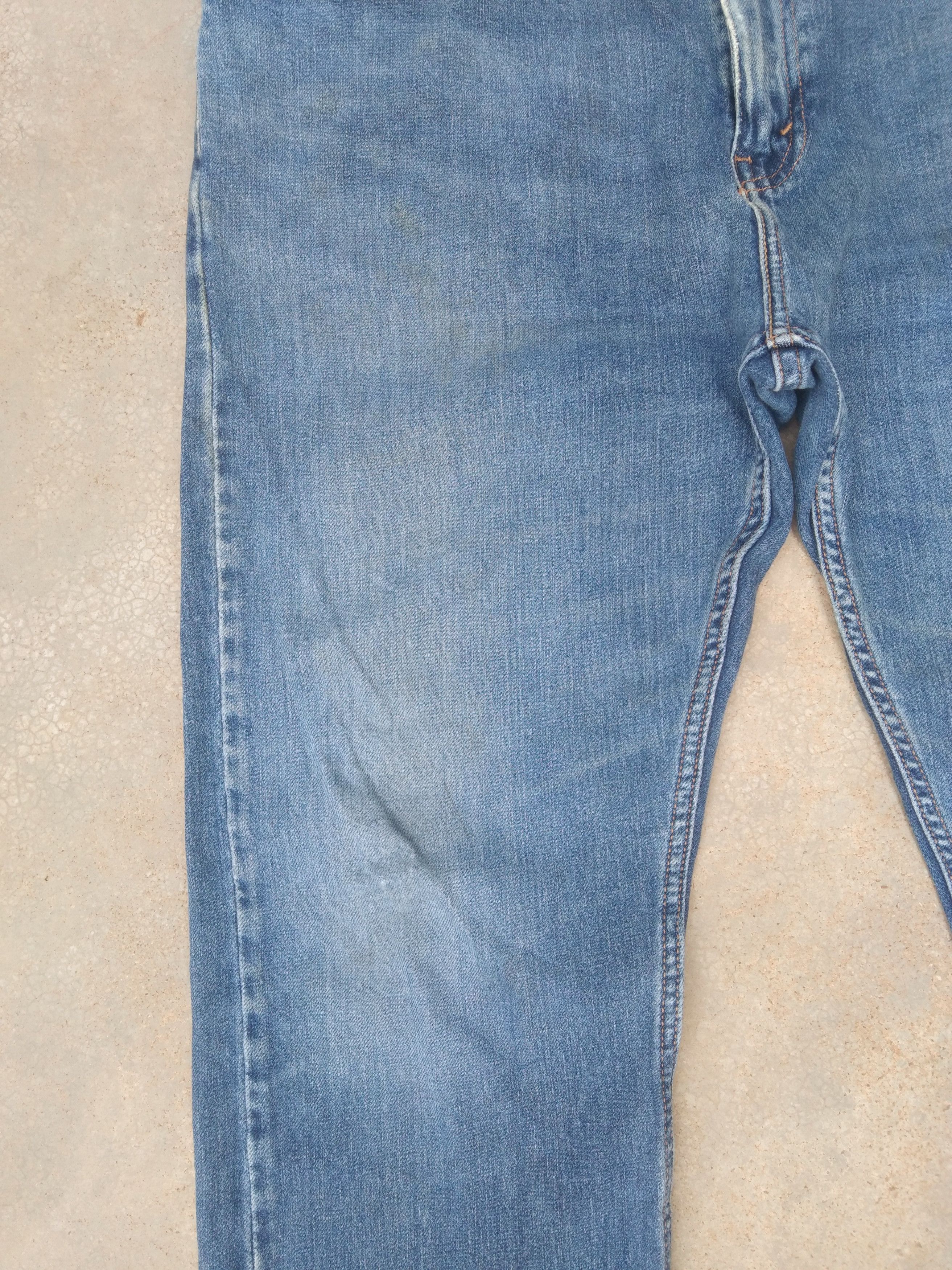 Levi's Vintage Levi's Jeans 513 Faded Blue Distressed Denim 38x30 Size US 38 / EU 54 - 5 Thumbnail
