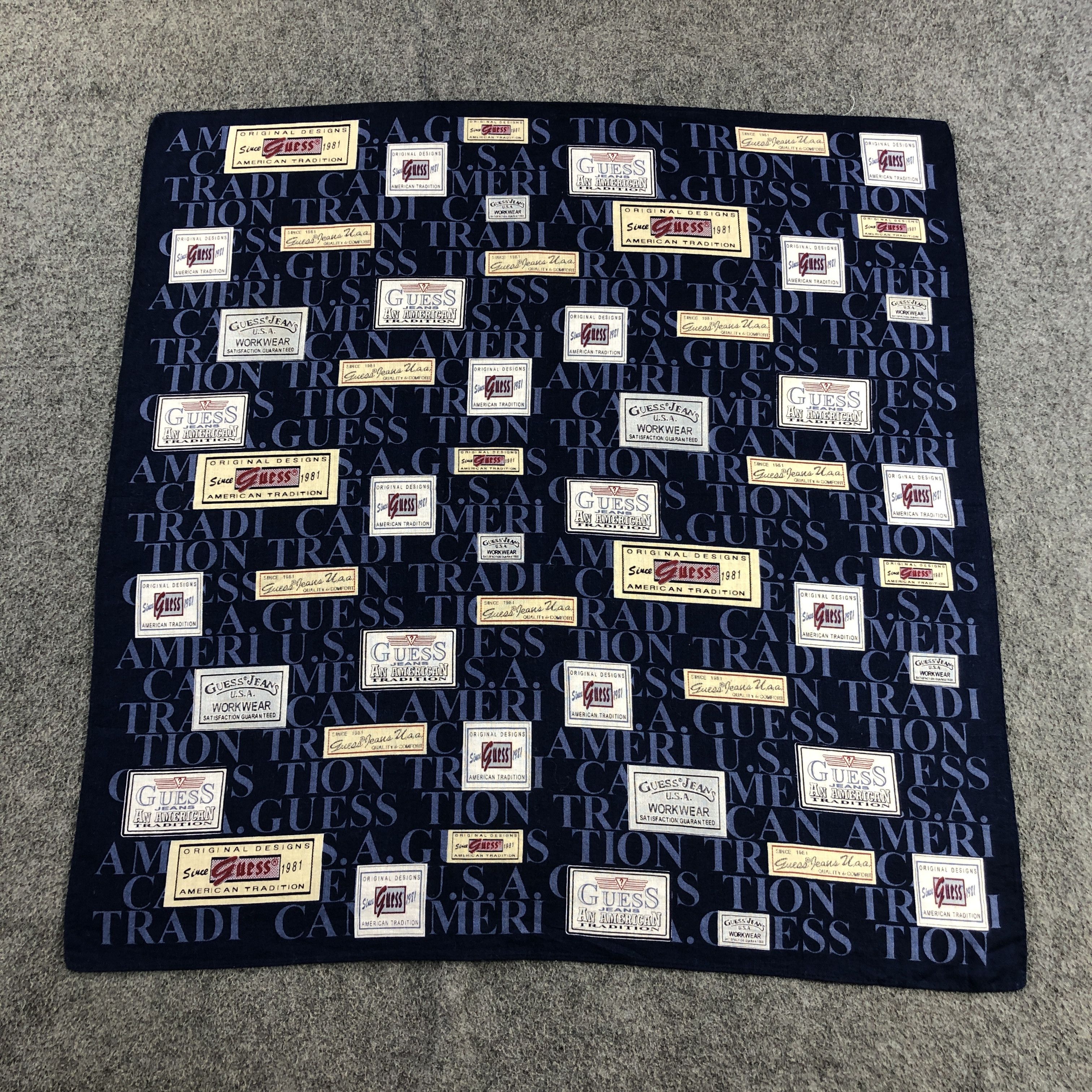 Guess × Vintage Guess Handkerchief Neckerchief Bandana H2705 Size ONE SIZE - 2 Thumbnail