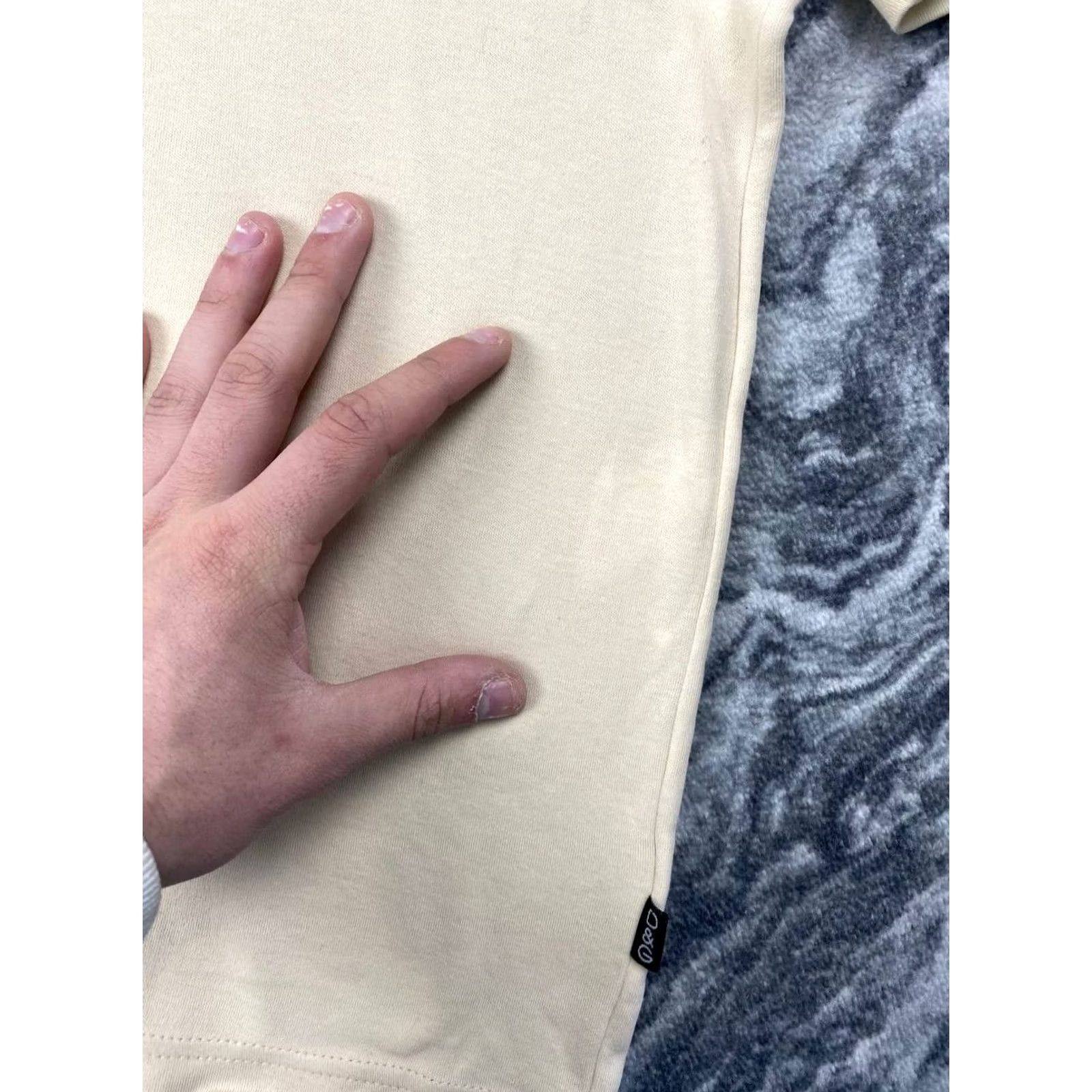 Dolce & Gabbana VINTAGE Dolce&Gabbana Big Logo 90s T Shirt Men L Beige DG Logo Crew Neck Short Sleeve Cotton Regular Mens Size US L / EU 52-54 / 3 - 3 Thumbnail