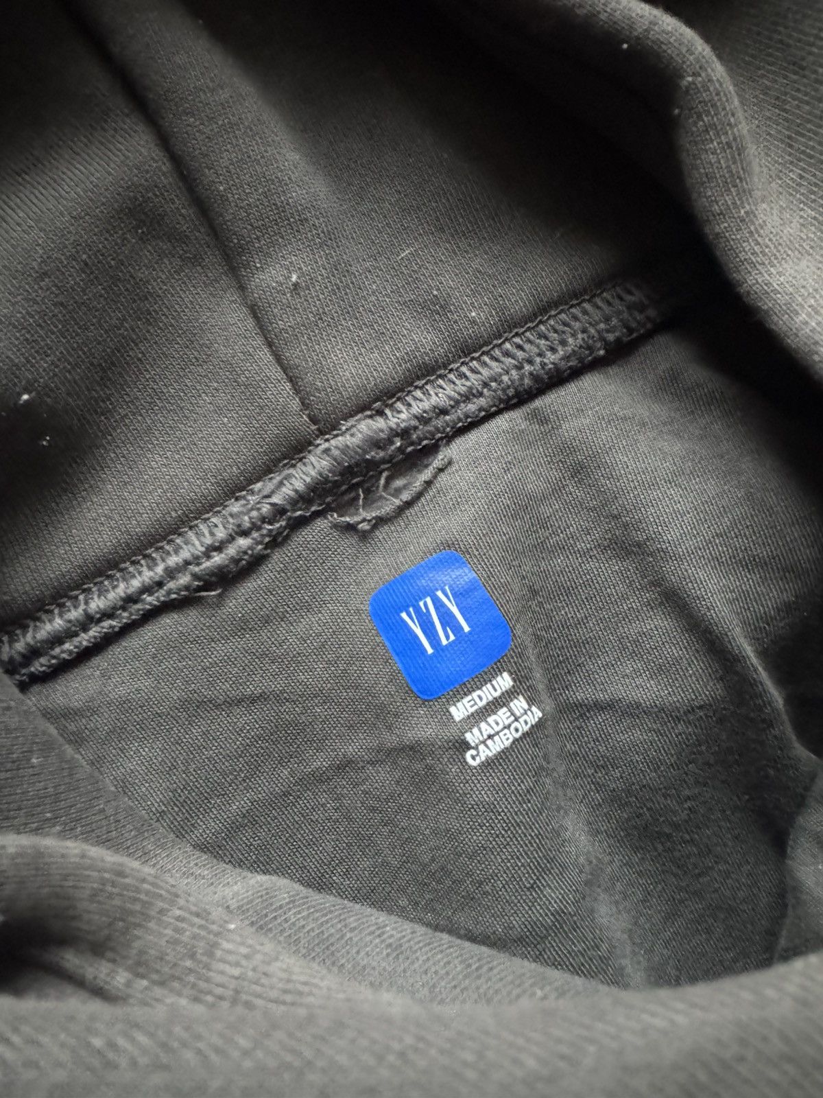 Balenciaga × Gap × Yeezy yeezy gap dove hoodie Size US M / EU 48-50 / 2 - 6 Thumbnail