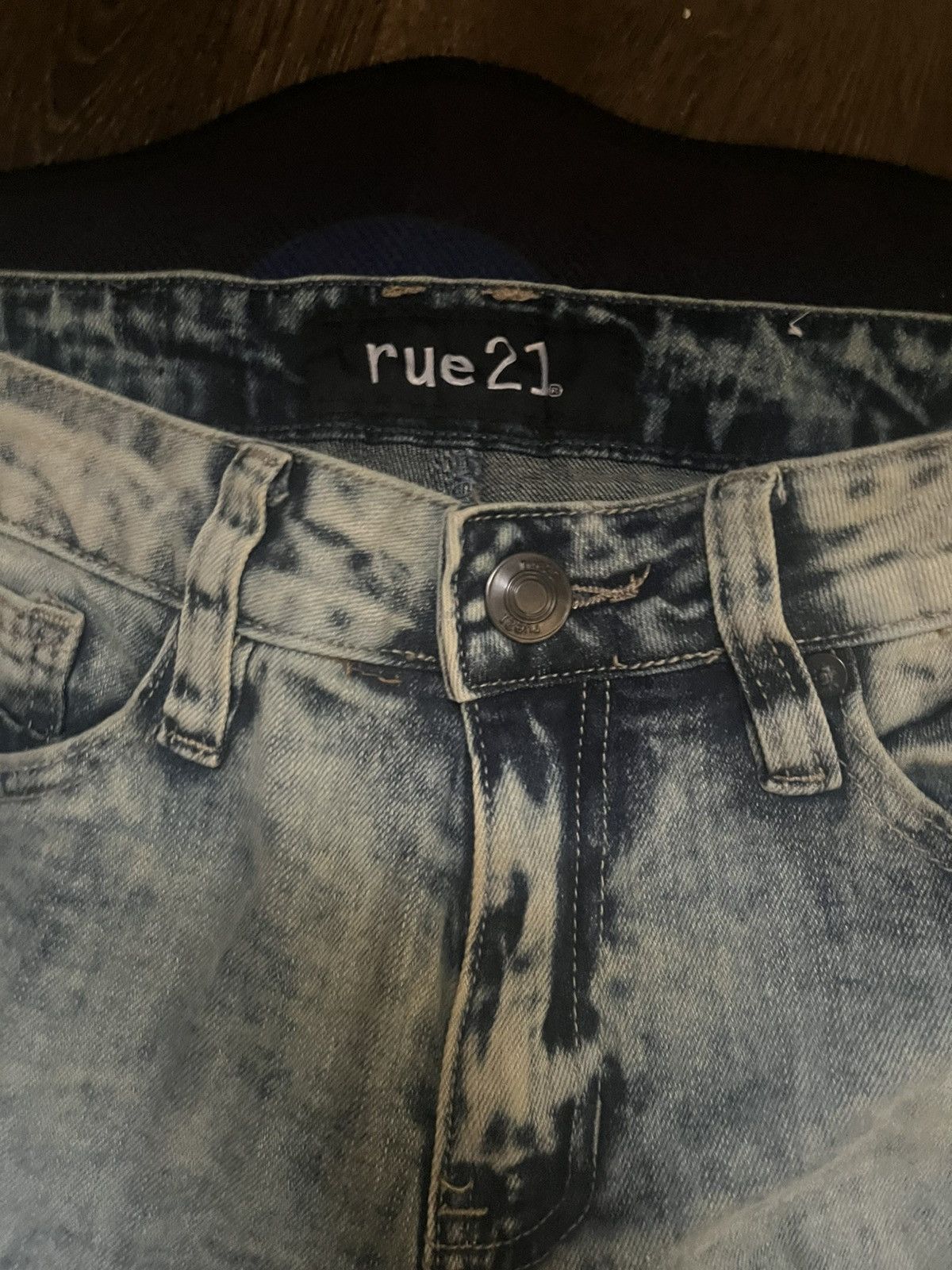 Other Rue21 Faded Blue Ripped Jeans size 28-30 Size US 28 / EU 44 - 5 Thumbnail