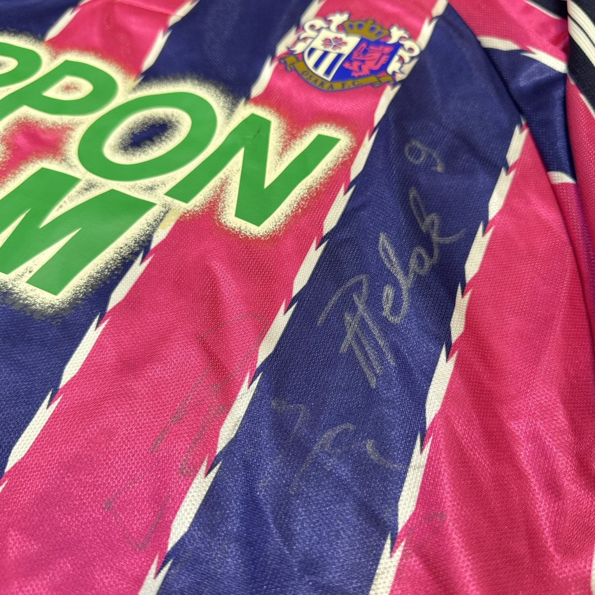 Osaka cezero 2000s home team signed shirt
