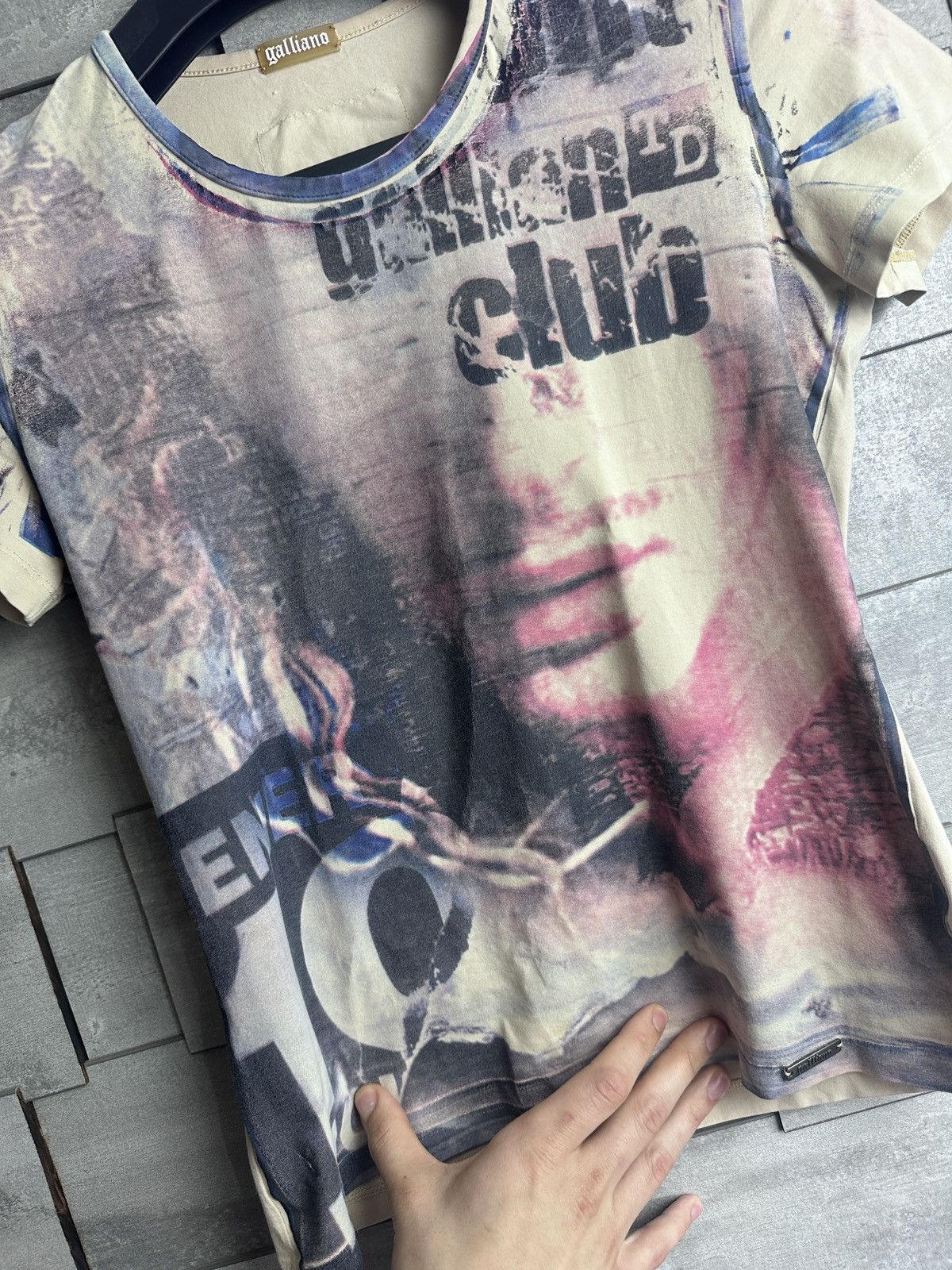 John Galliano Rare Galliano Skinny Fit T-shirt Fw2004 Fight Club Archive Size US L / EU 52-54 / 3 - 3 Thumbnail