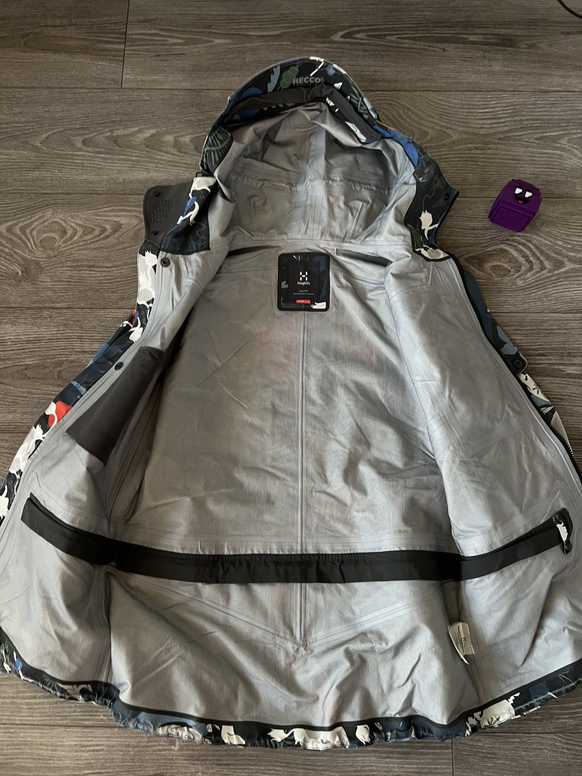 Haglofs Haglofs Pro Khione 3L Proof Kurbits Recco Woman’s Jacket Size S / US 4 / IT 40 - 18 Thumbnail