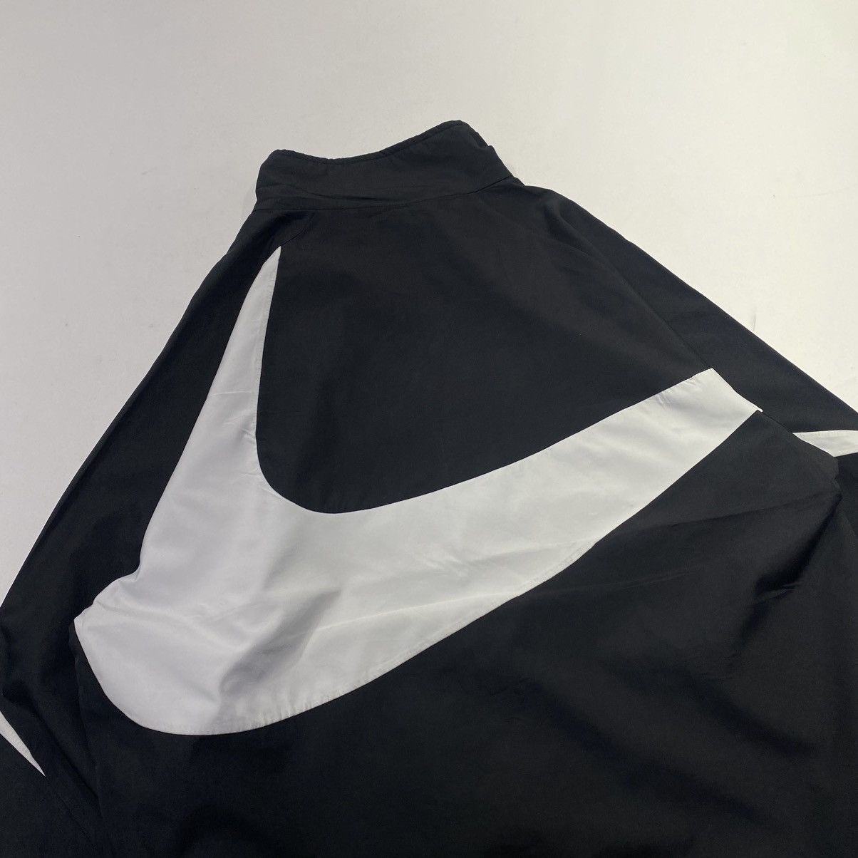 Nike Nike Big Swoosh Winbreaker Jacket Size US XL / EU 56 / 4 - 3 Thumbnail