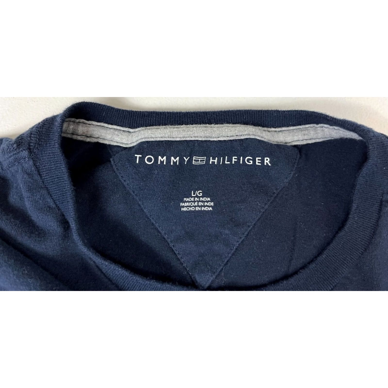 Tommy Hilfiger Tommy Hilfiger T-Shirt Men’s Crew Neck Short Sleeve Navy 100% Cotton Sz L Size US L / EU 52-54 / 3 - 6 Thumbnail