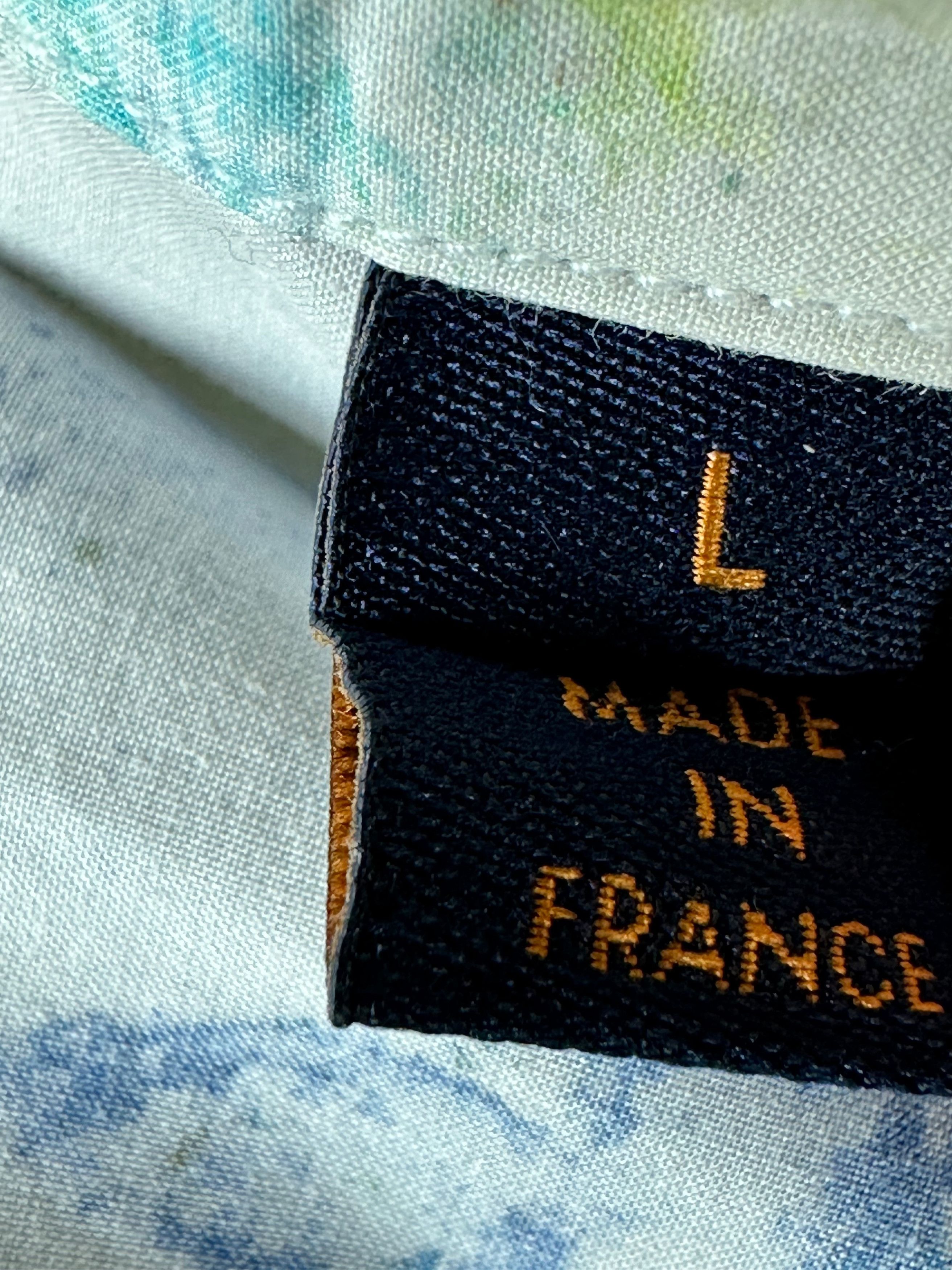 Louis Vuitton Louis Vuitton Multicolor Pastel Monogram Button Up Shirt Size US XL / EU 56 / 4 - 4 Thumbnail