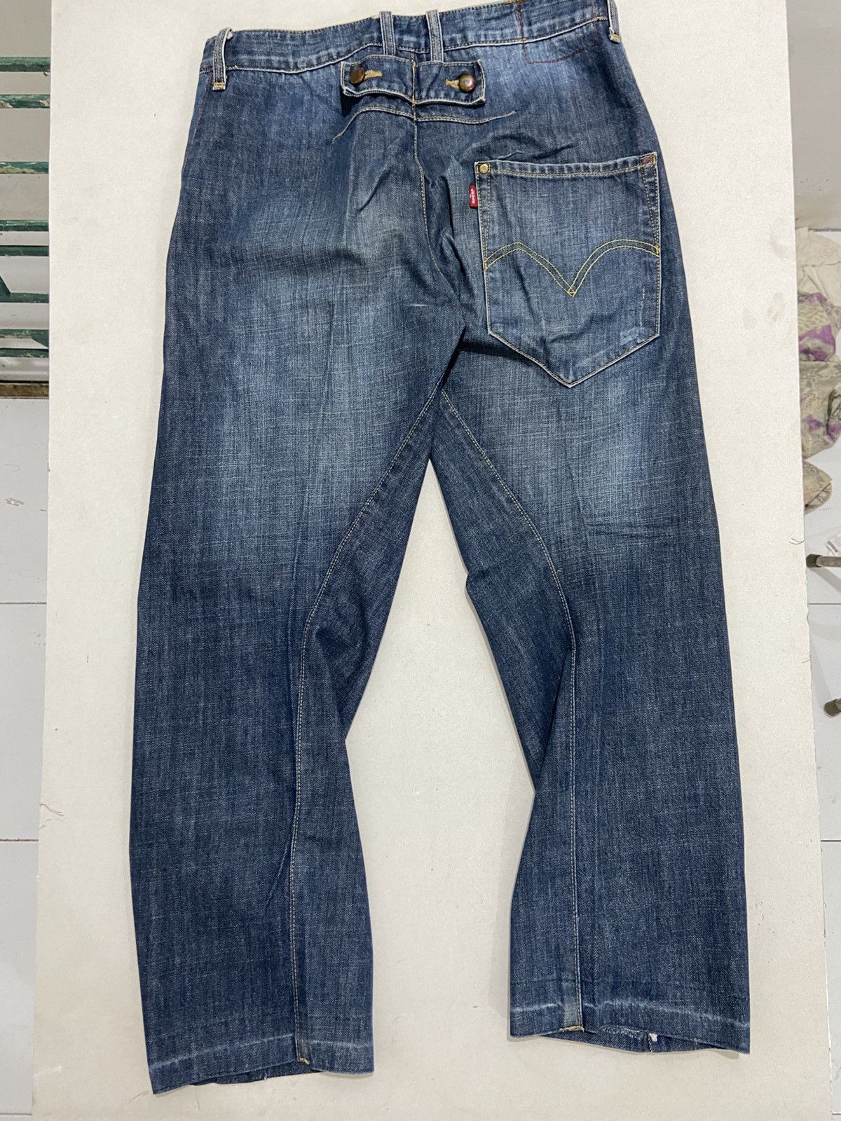 Levi's Levi’s Engineered Buckle Back Rare Twisted Jeans Size US 34 / EU 50 - 6 Thumbnail