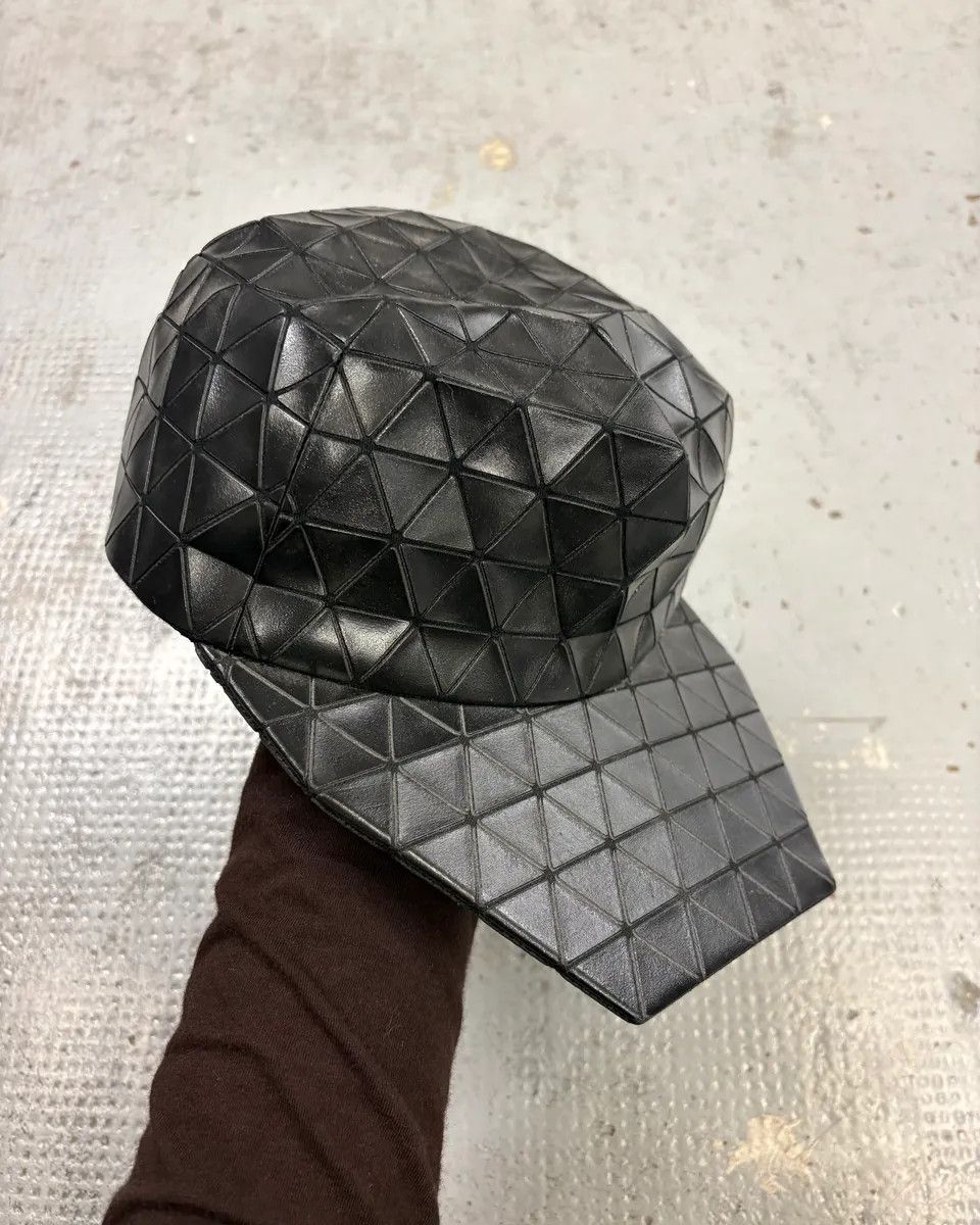 Issey Miyake Issey Miyake Black Nylon Geometric Triangle Cap Size ONE SIZE - 1 Thumbnail