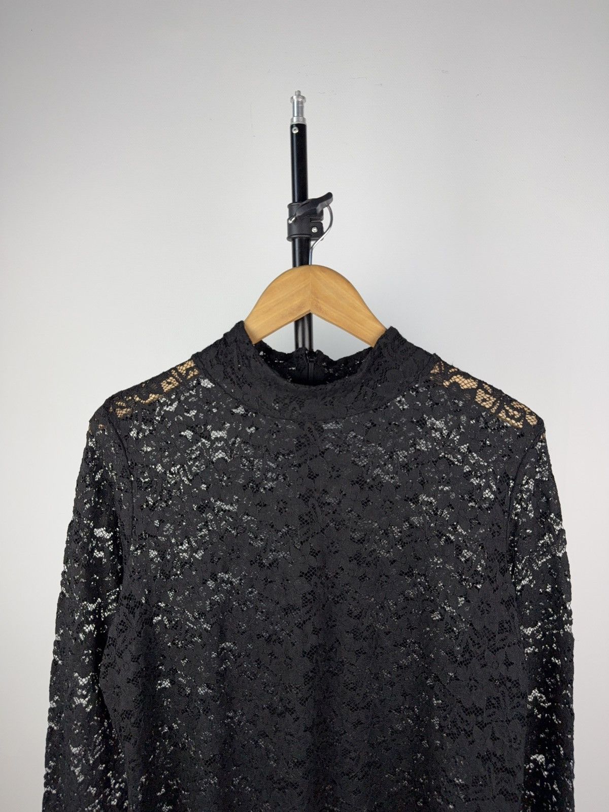 Japanese Brand Gothic Avant-Garde Black Lace Sheer Top Blouse Y2K Size L / US 10 / IT 46 - 2 Thumbnail