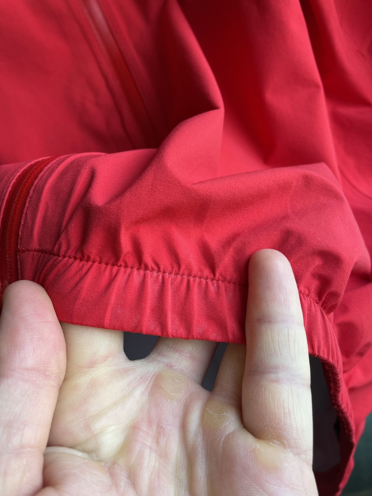 Other Men's DHB Flashlight Waterproof Jacket Rainshell Cycling Size US XL / EU 56 / 4 - 21 Thumbnail