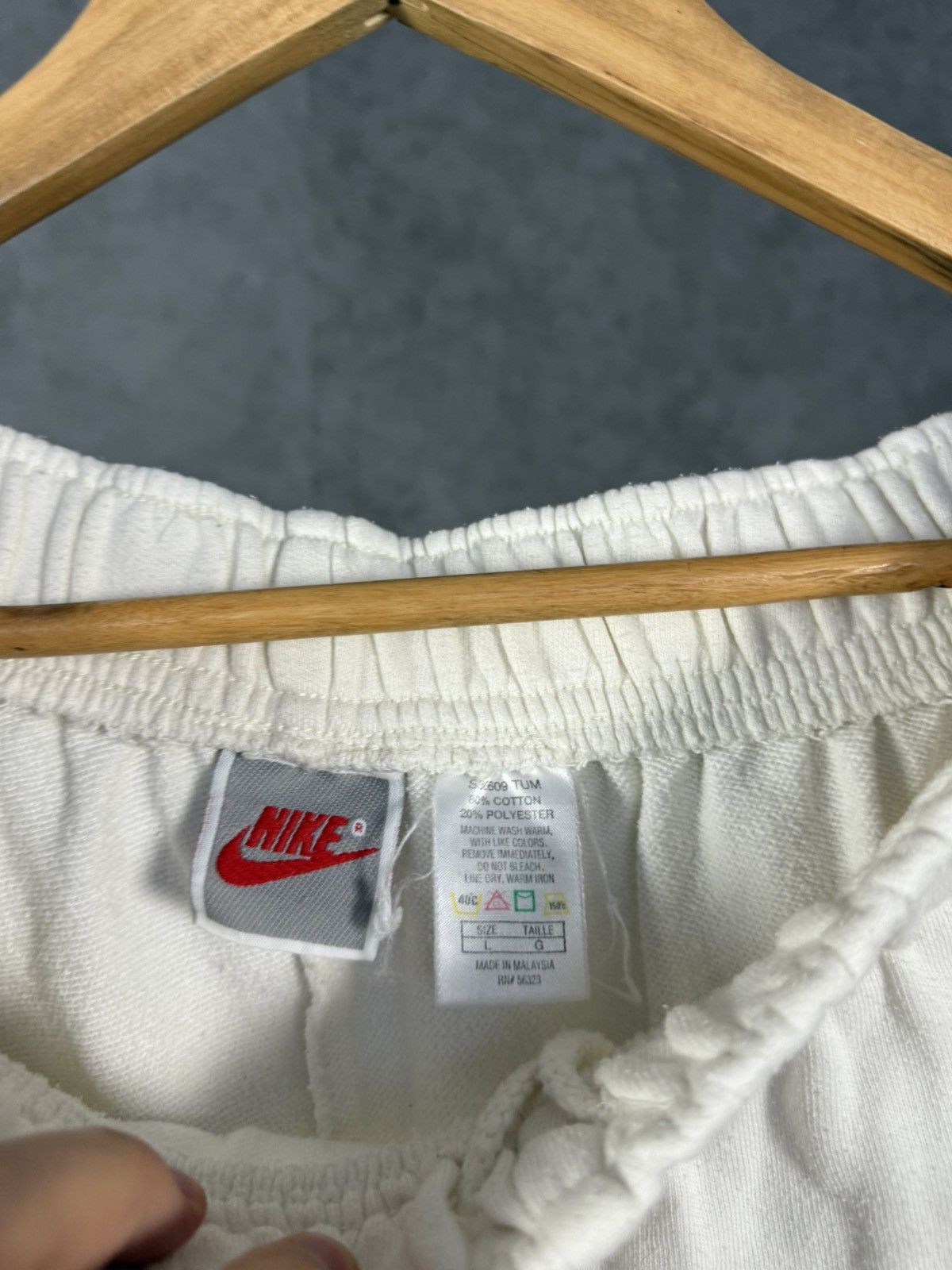 Nike Nike swoosh vintage shorts Size US 34 / EU 50 - 4 Thumbnail