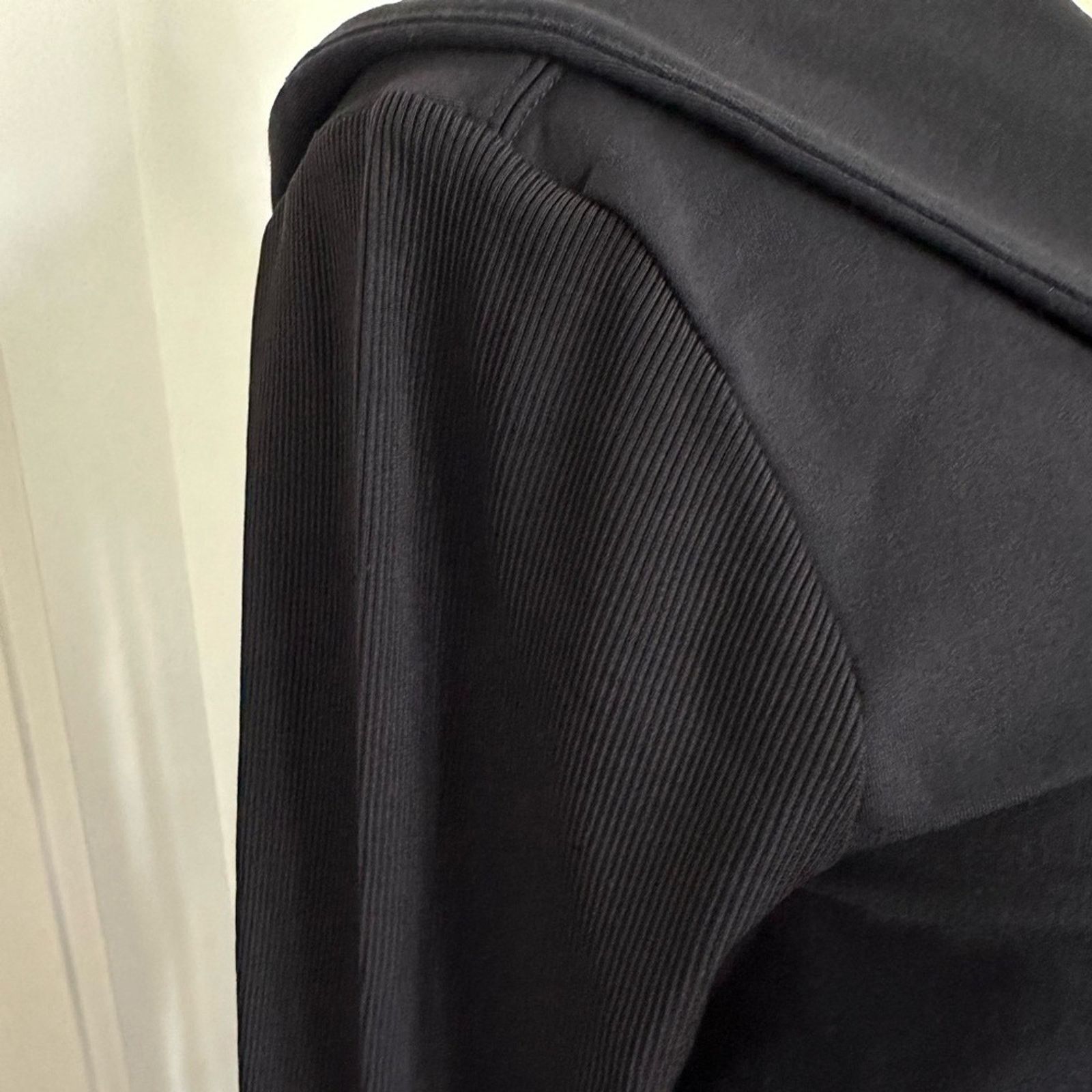 Athleta Athleta Asymmetrical Hooded Jacket - Black Small Size S / US 4 / IT 40 - 4 Thumbnail