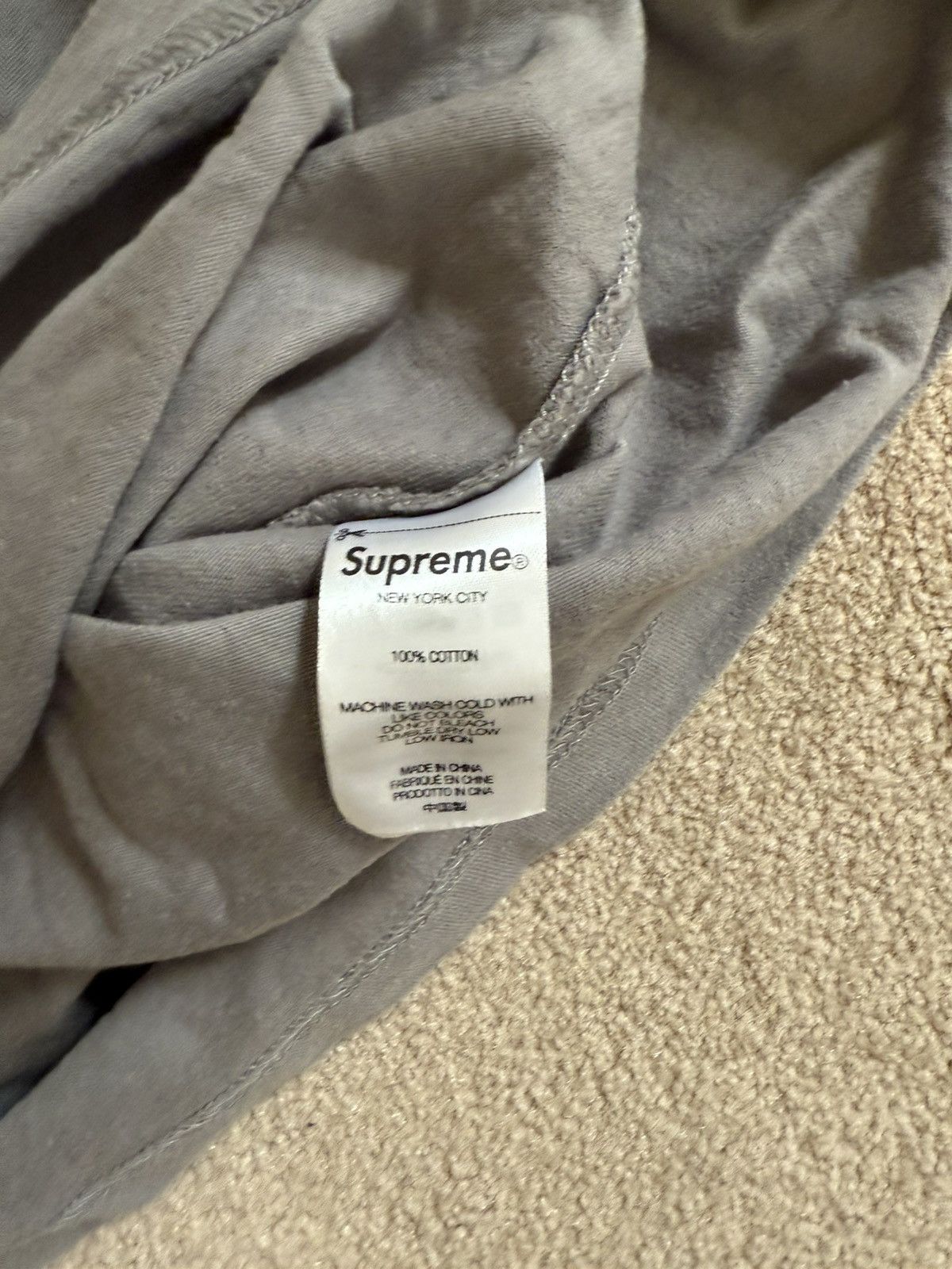 Supreme Supreme S/S Gradient Top Grey Size L Size US L / EU 52-54 / 3 - 3 Thumbnail
