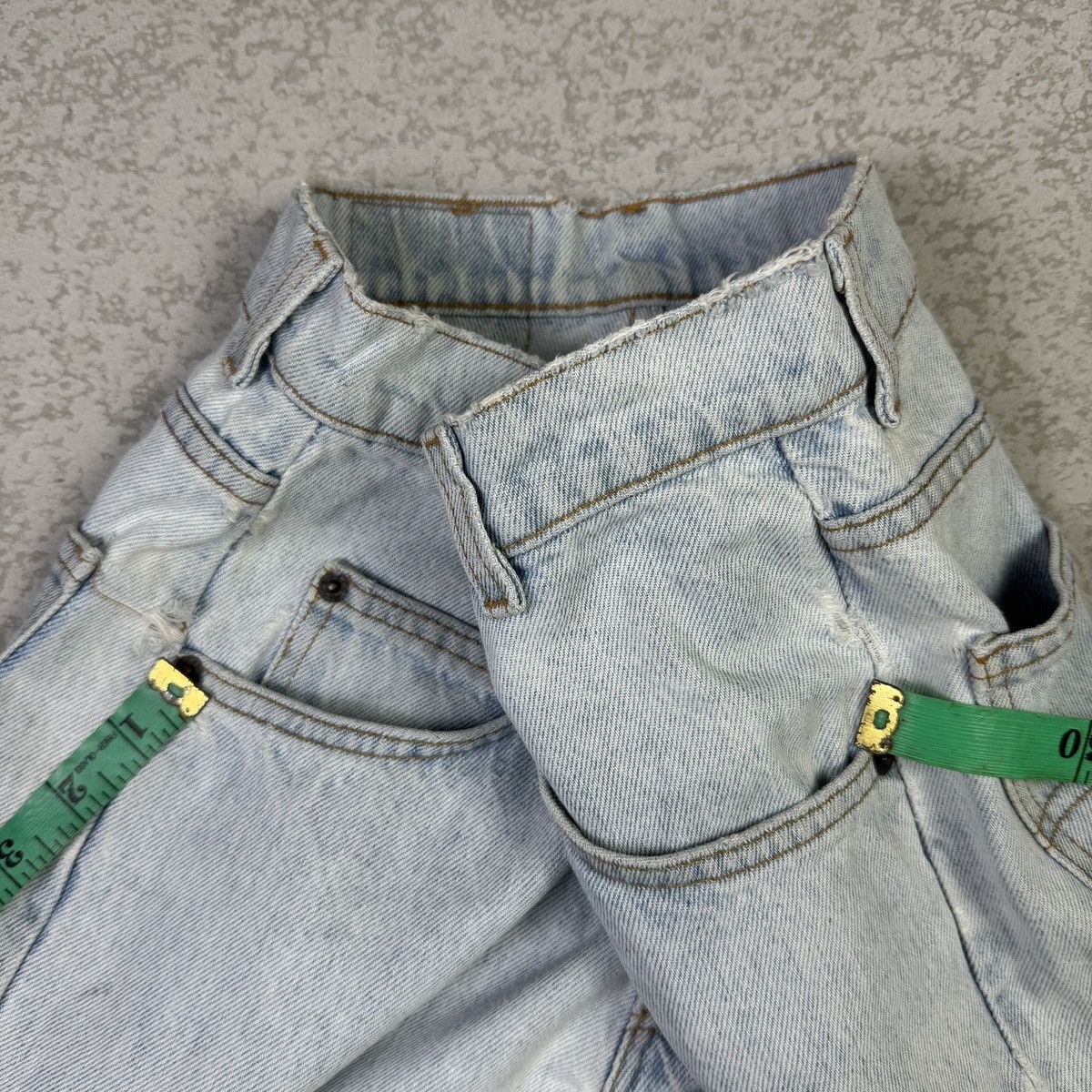 Levi's × Vintage 💥Vintage 90s Levis 580 Student Baggy Fit Sick Blue Wash Jean Size US 28 / EU 44 - 9 Thumbnail