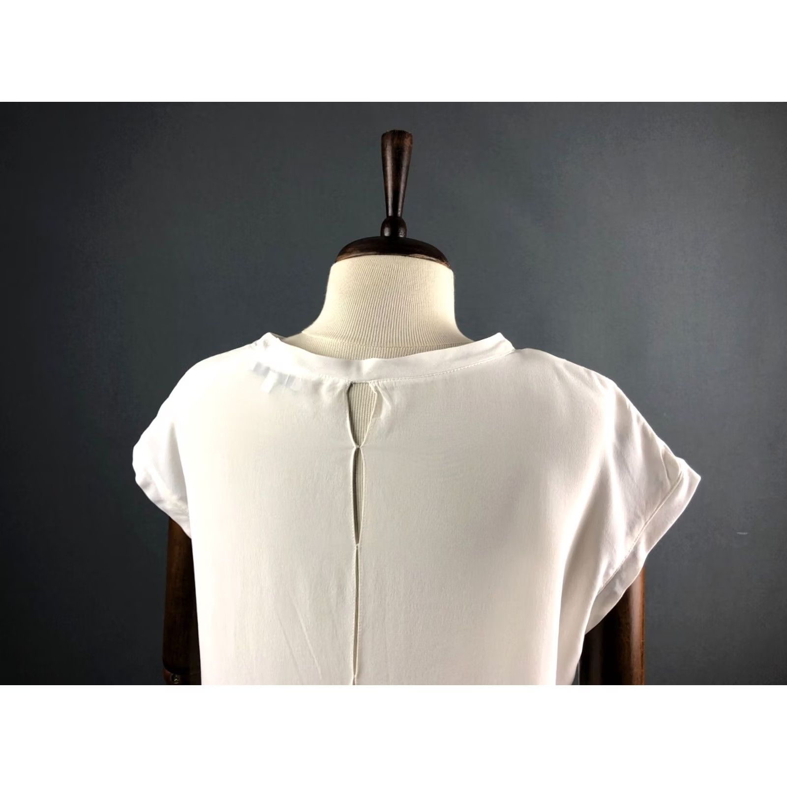 Sandro Sandro Blouse Women's Regular Size 2 White Cap Sleeve Round Neck Casual Basic Vintage: No, Regular, White, Sandro, Blouse Size XS / US 0-2 / IT 36-38 - 5 Thumbnail
