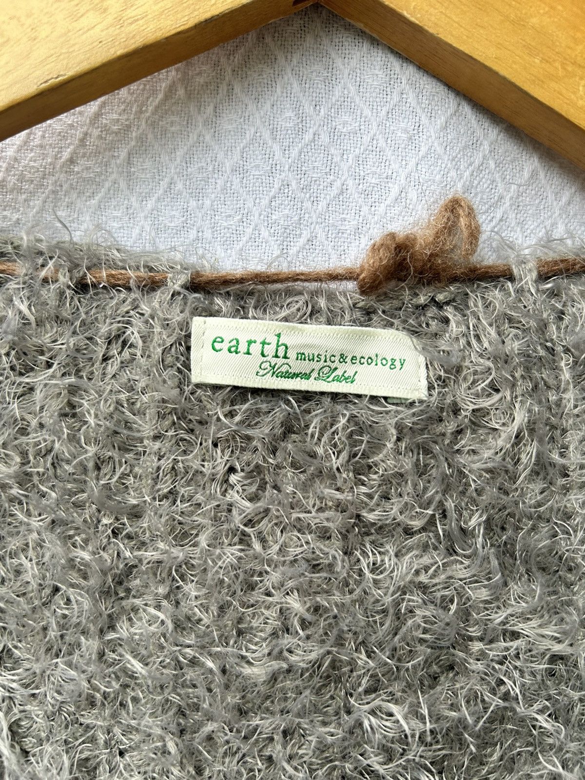Japanese Brand 💸BINDINGOFFER💸Fuzzy mohair japanese style kurt cobain Size US L / EU 52-54 / 3 - 6 Thumbnail