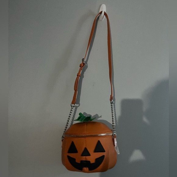 Mad Engine Mad Engine crossbody pumpkin bag NEW Halloween viral Size ONE SIZE - 2 Thumbnail