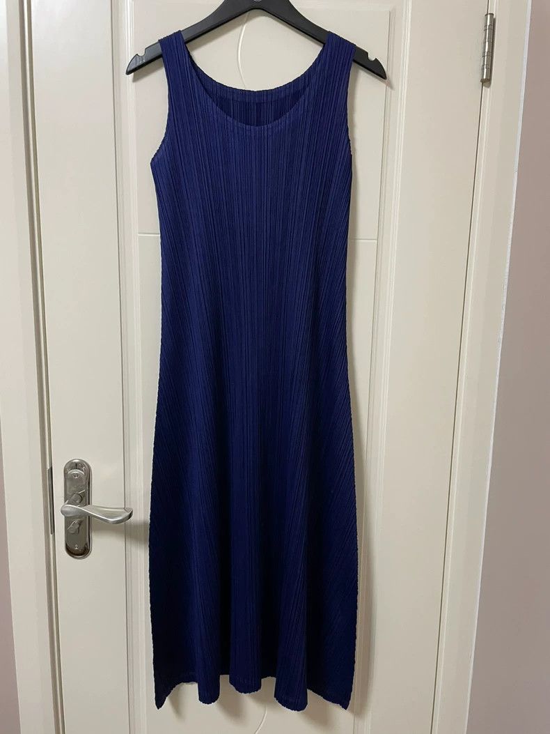 Issey Miyake Issey Miyake size:3 Blue pleated skirt Size XS / US 0-2 / IT 36-38 - 1 Thumbnail