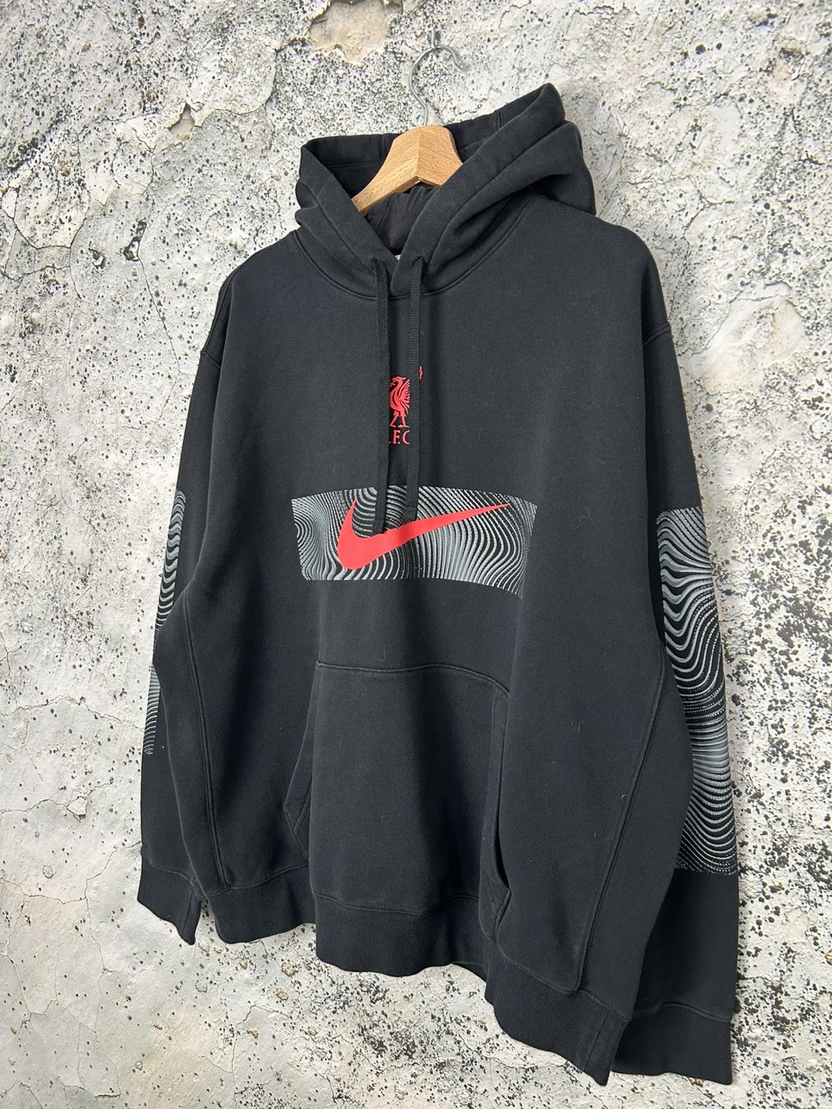 Nike Nike Liverpool FC Hoodie Sport Streetwear Football Soccer Size US XL / EU 56 / 4 - 2 Thumbnail