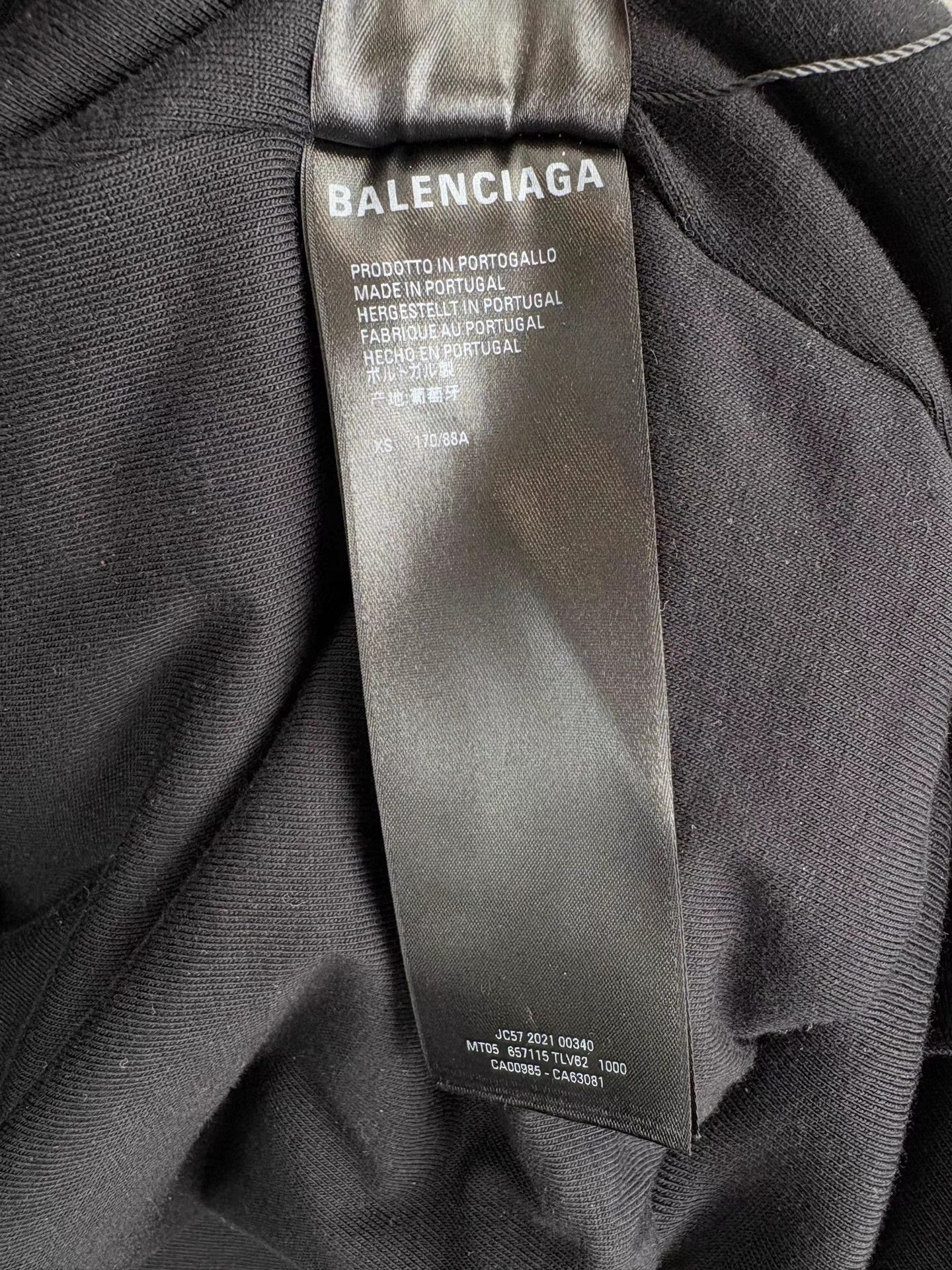 Balenciaga BALENCIAGA × HUIL Co-branded Hulk Padded Jacket Size US XS / EU 42 / 0 - 5 Thumbnail