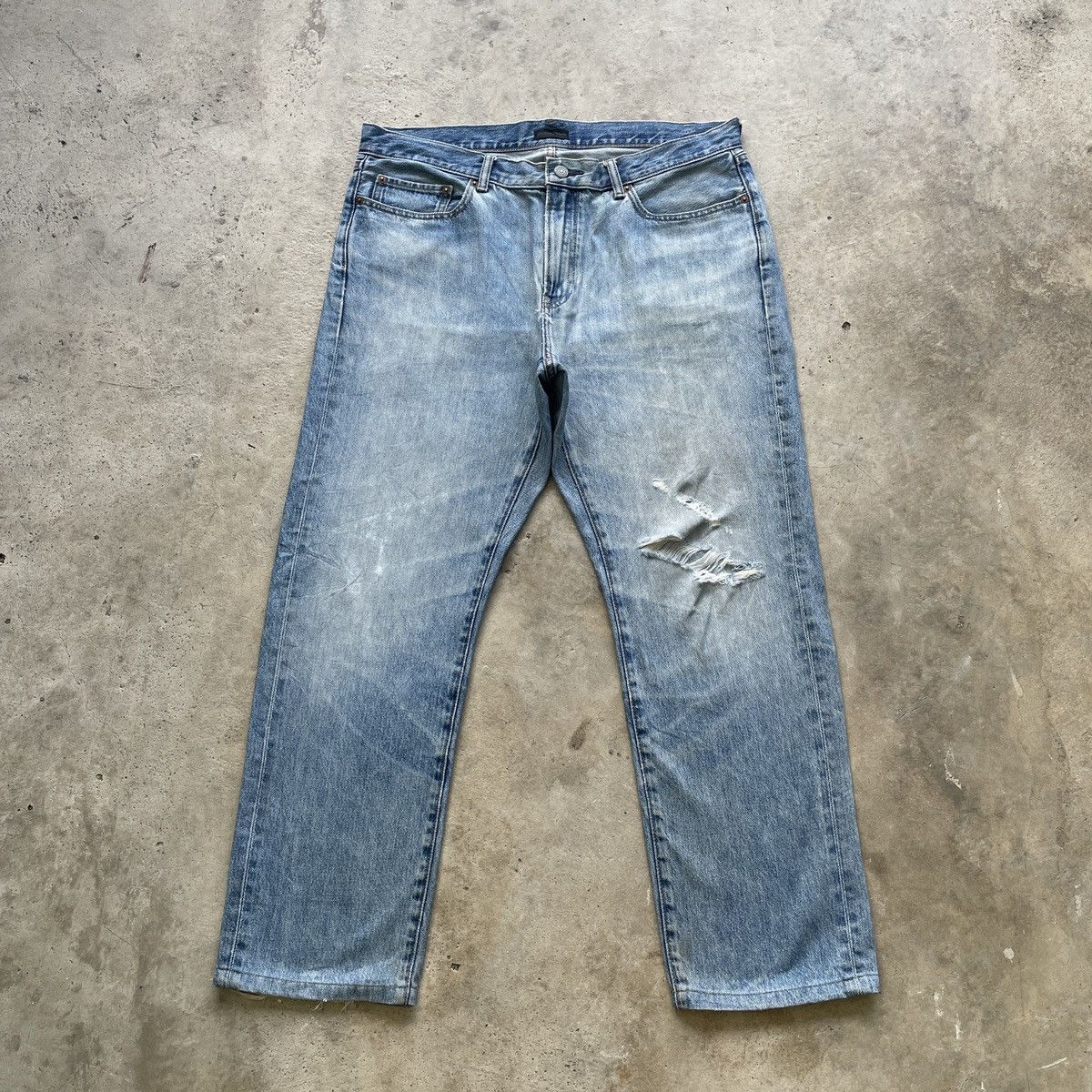 Japanese Brand W37 Vintage Distressed Japanese Jeans Faded Denim Pants Size US 37 - 1 Thumbnail