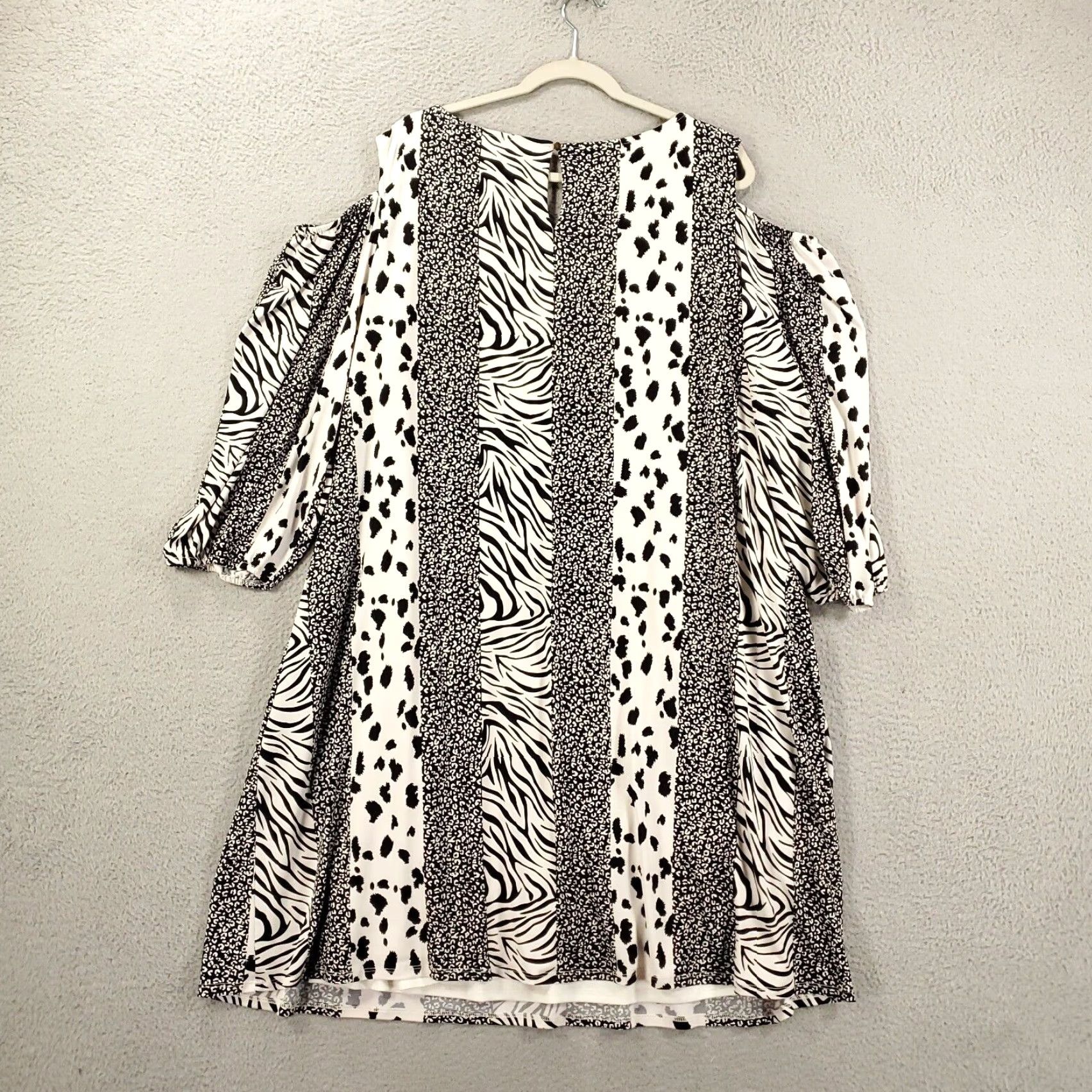 Vintage Womens Animal Print Dress Size 26W 28W Black White Mixed Pattern Cold Shoulder Size 4XL / US 24-26 - 5 Thumbnail