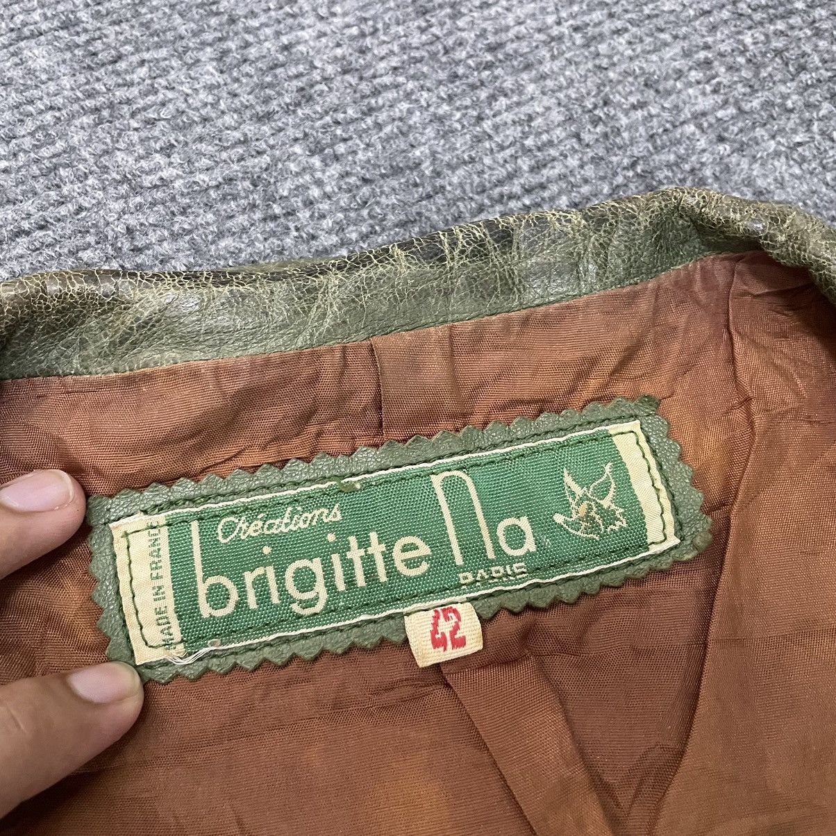 Designer × Genuine Leather Vintage Brigitte Na Patina Genuine Leather Vest France Made Size US S / EU 44-46 / 1 - 5 Thumbnail