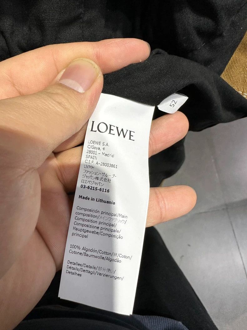 Loewe LOEWE FW21 Pure color quilting long sleeve polo shirt. Men Size US XL / EU 56 / 4 - 4 Thumbnail