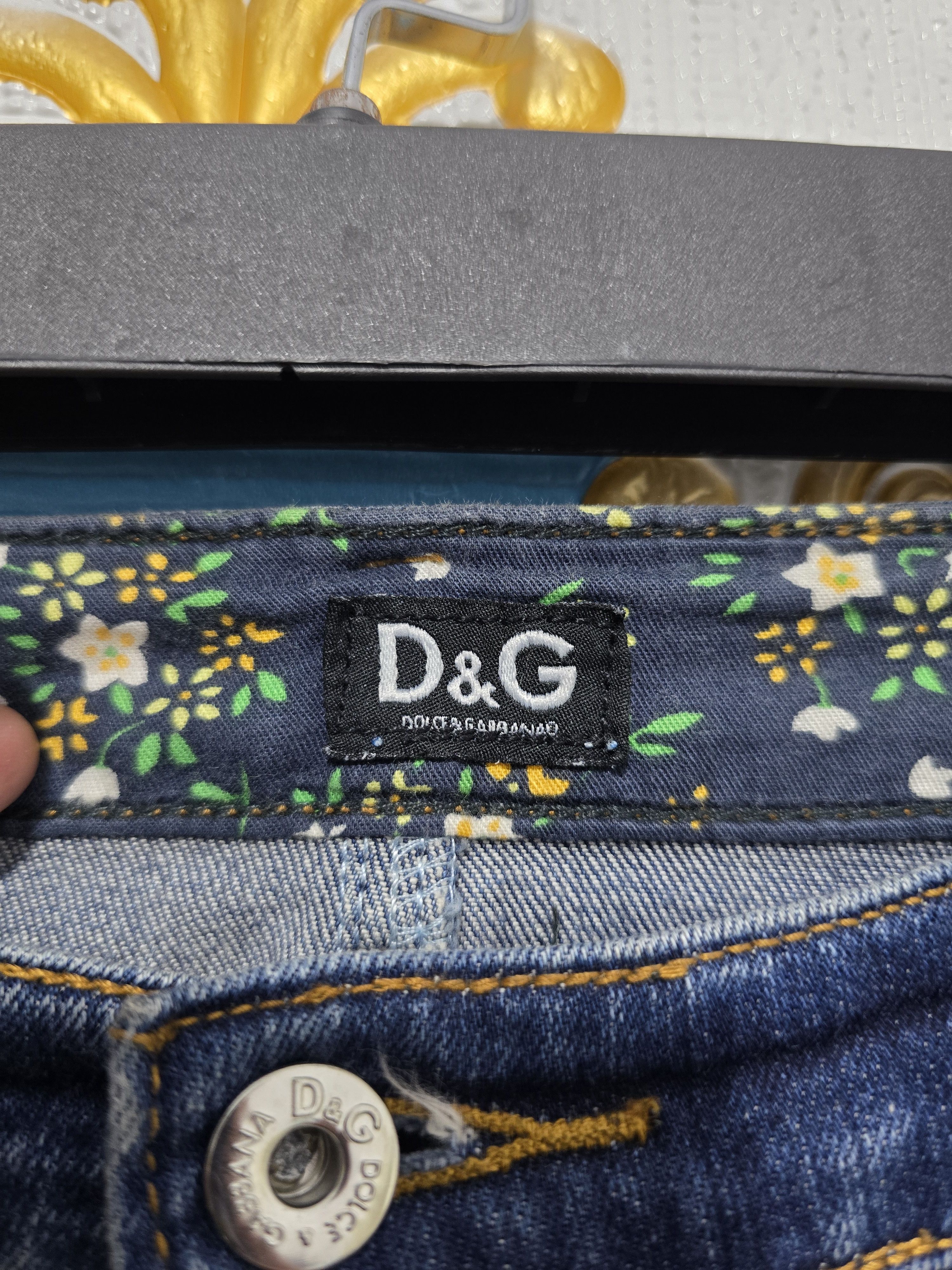 Dolce & Gabbana × Vintage DOLCE & GABBANA jeans women VINTAGE Size 26" / US 2 / IT 38 - 6 Thumbnail