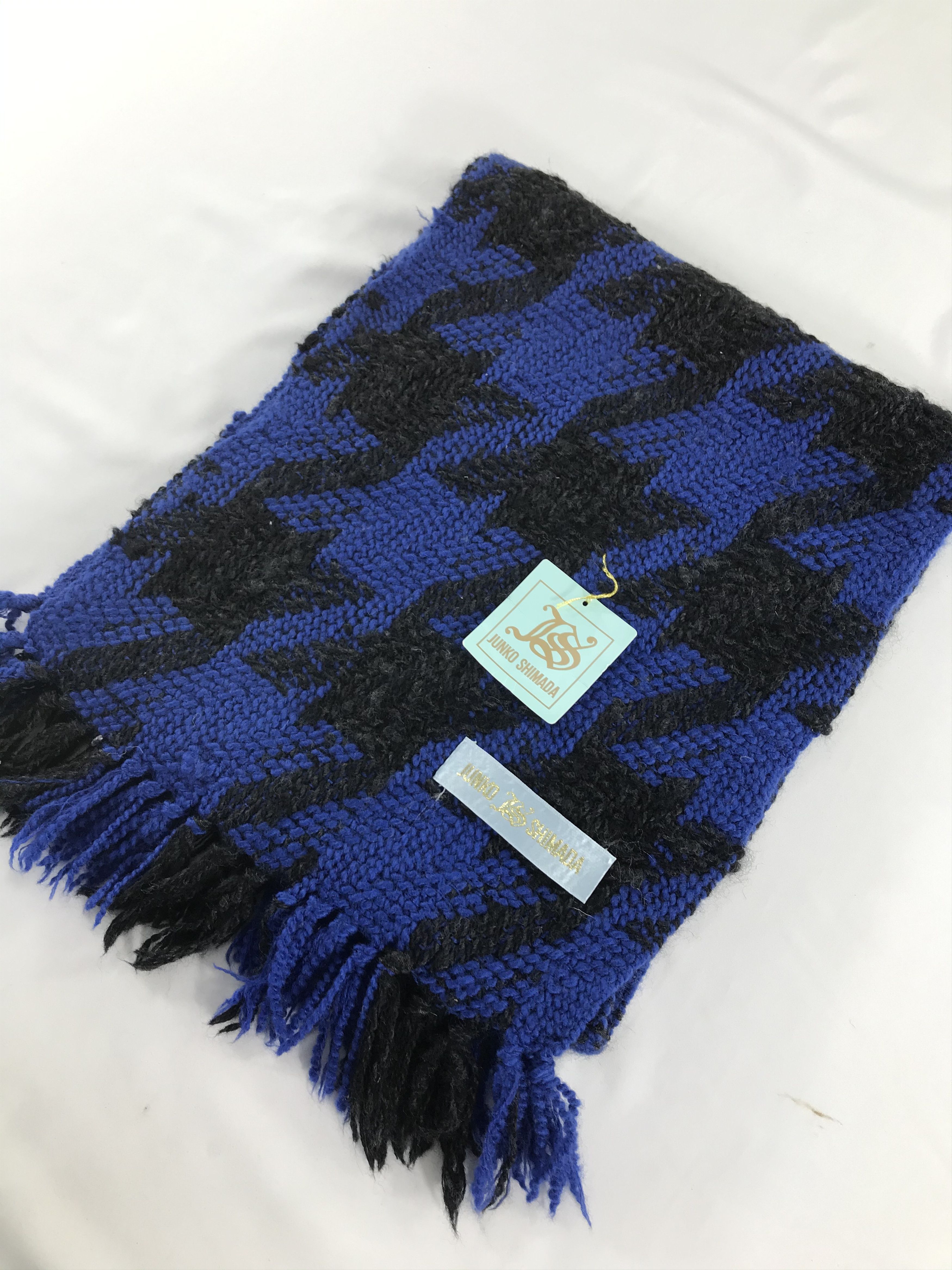 Junko Shimada Junko Shimada Houndstooth Wool Scarf Muffler V314 Size ONE SIZE - 3 Thumbnail