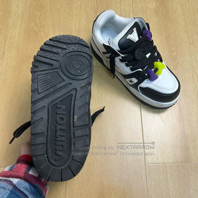 Louis Vuitton Louis Vuitton Trainer Maxi White and Black Little Fat Ding Size US 7 / EU 40 - 4 Thumbnail