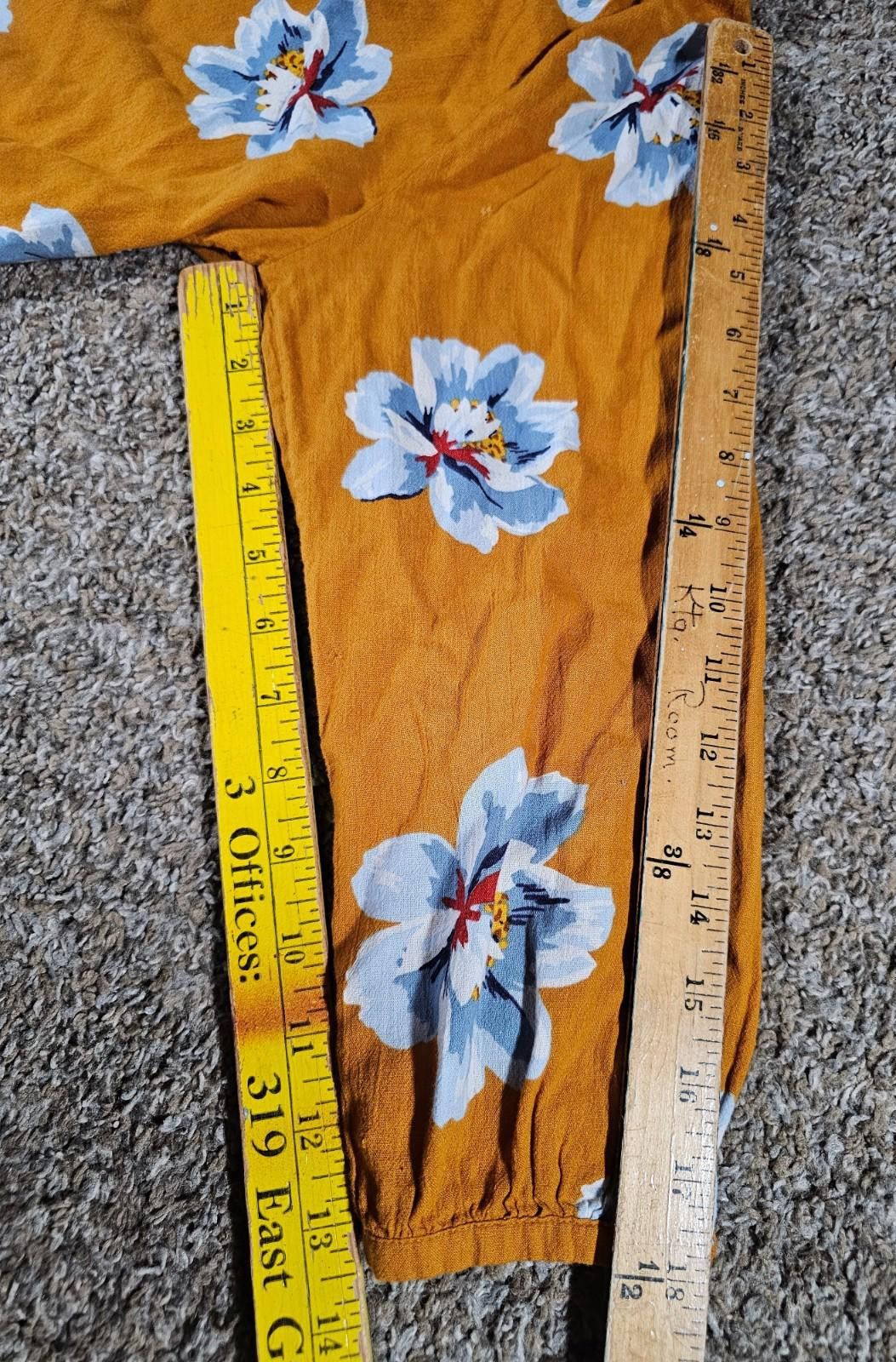 Old Navy Old Navy Yellow Floral Blouse Size Small Size S / US 4 / IT 40 - 5 Thumbnail