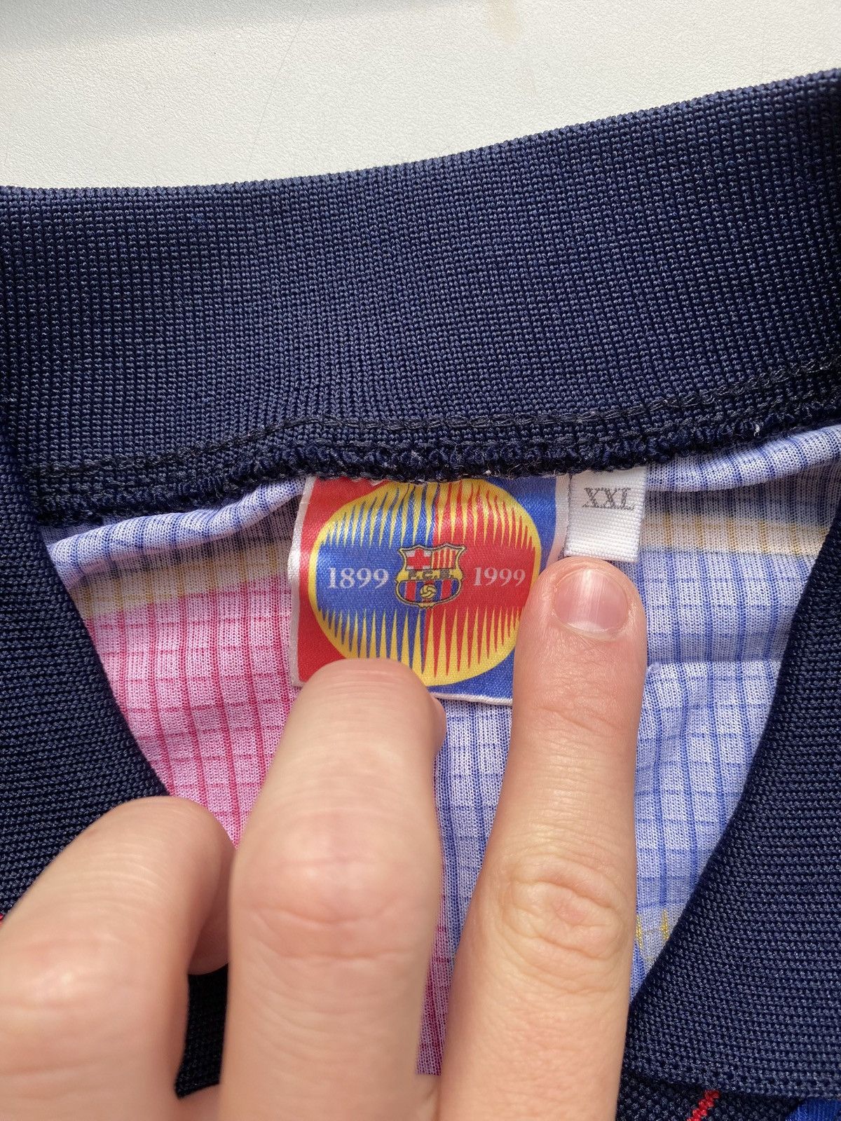 Other Barcelona Centenary Jersey XXL Rivaldo 11 1899-1999 Rare Size US XXL / EU 58 / 5 - 7 Thumbnail
