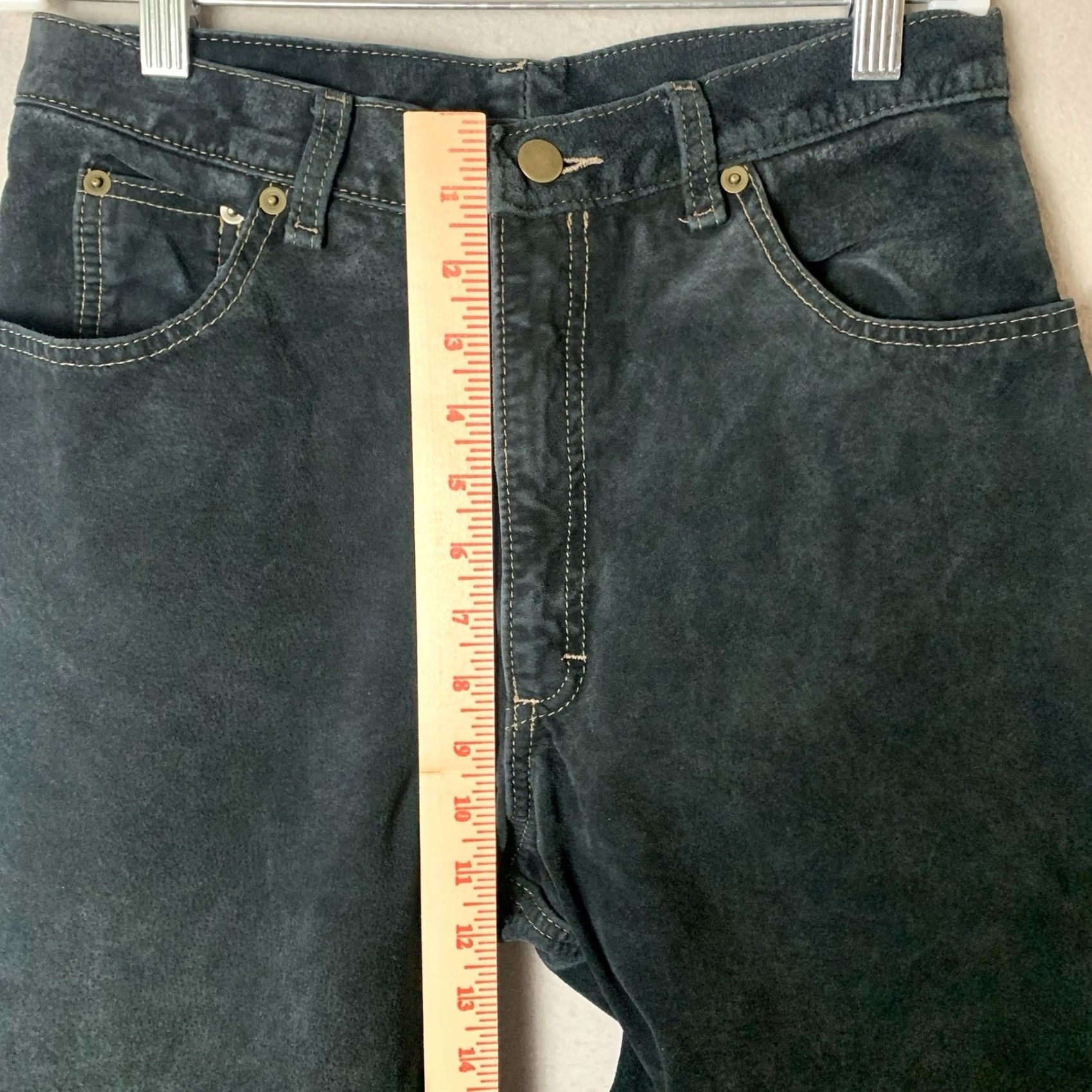 Vintage VINTAGE Bovines Pants Womens 12 Black Genuine Suede Leather Chino Straight Pockets Goth Retro Y2K Canada Machine Washable Size 34" / US 12 / IT 48 - 5 Thumbnail