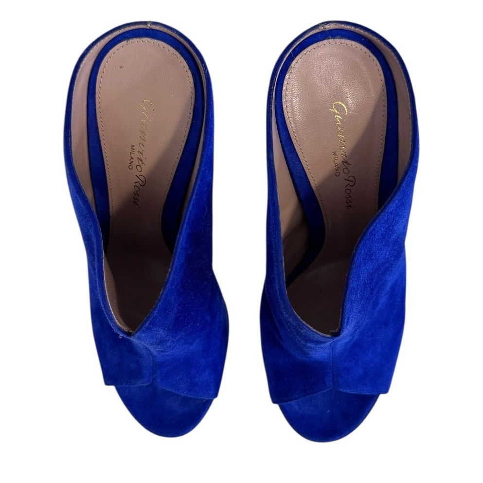 Gianvito Rossi Gianvito Rossi Italy Cobalt Blue Suede Mule Heels Sz 37 Size US 6.5 / IT 36.5 - 5 Thumbnail