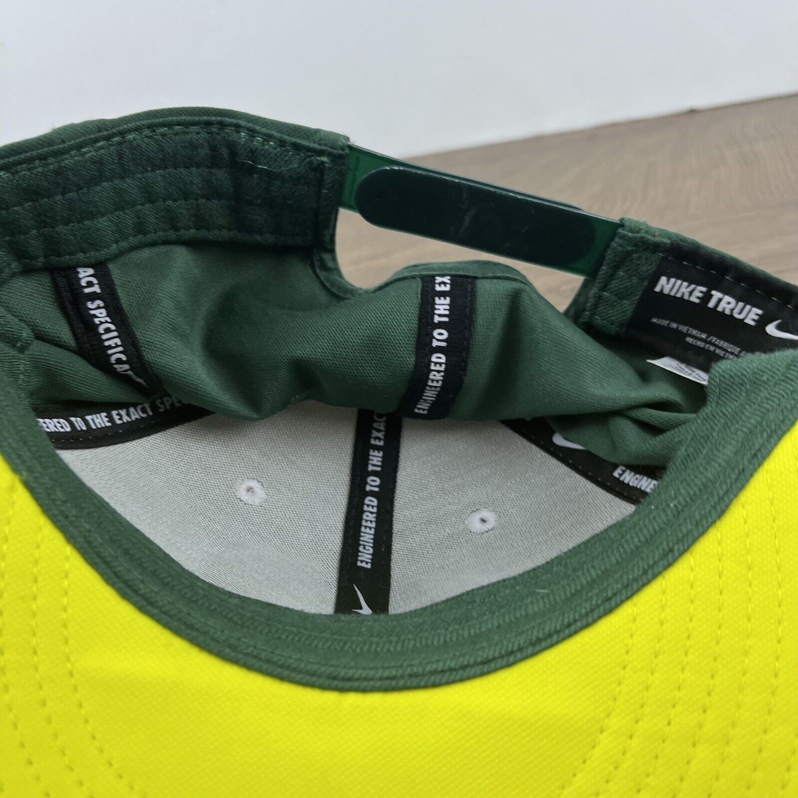 Nike Oregon Ducks Nike Hat Snapback White Cap Hat Adjustable Hat Size ONE SIZE - 15 Thumbnail