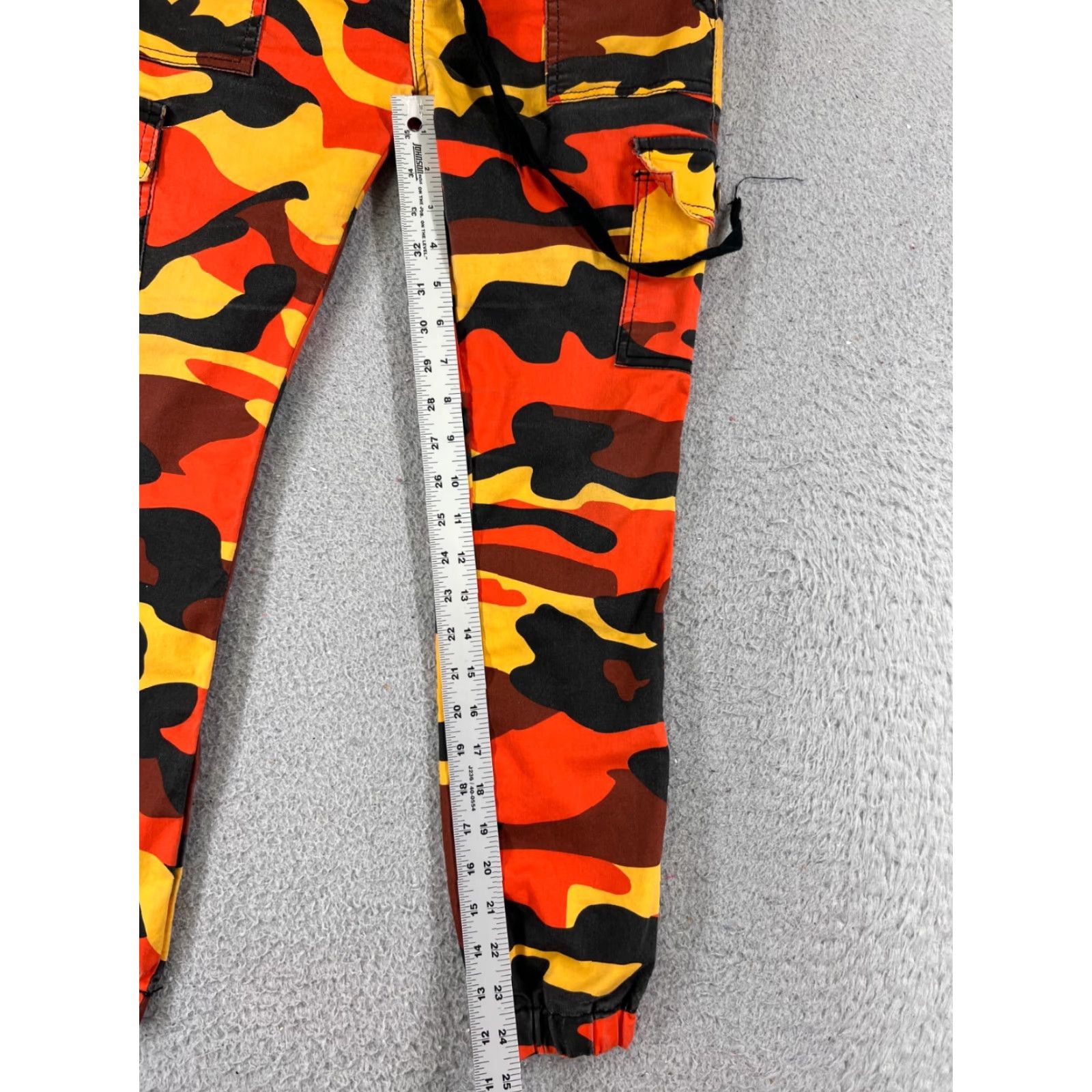Vintage VIP Jeans Jeans Womens 5 Orange Black Yellow Lava Camo Jogger Cargo Cotton Blend Size 27" / US 4 / IT 40 - 5 Thumbnail