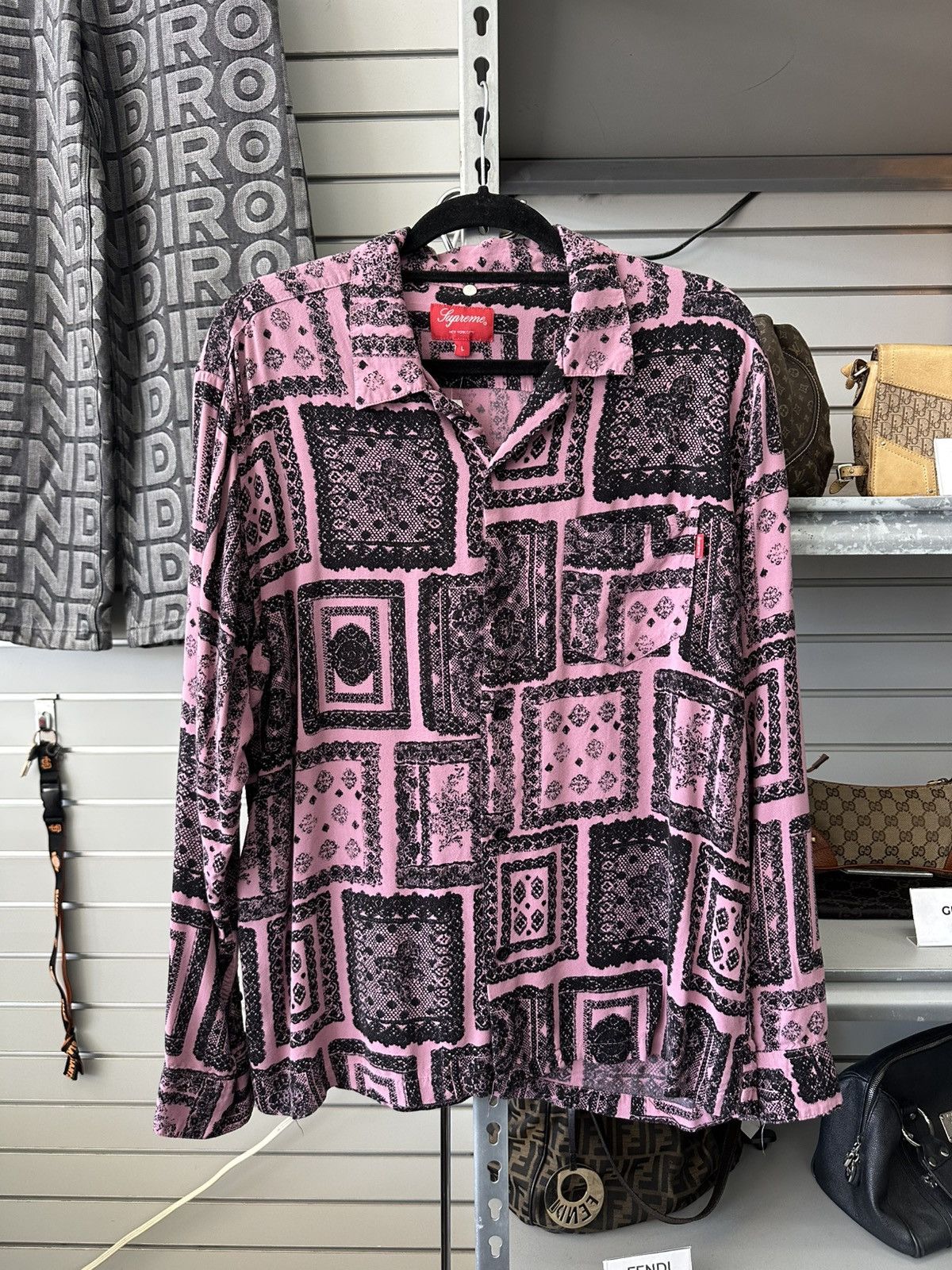 Supreme Supreme SS17 Lace Rayon LONG SLEEVE BUTTON SHIRT LARGE Size US L / EU 52-54 / 3 - 1 Thumbnail
