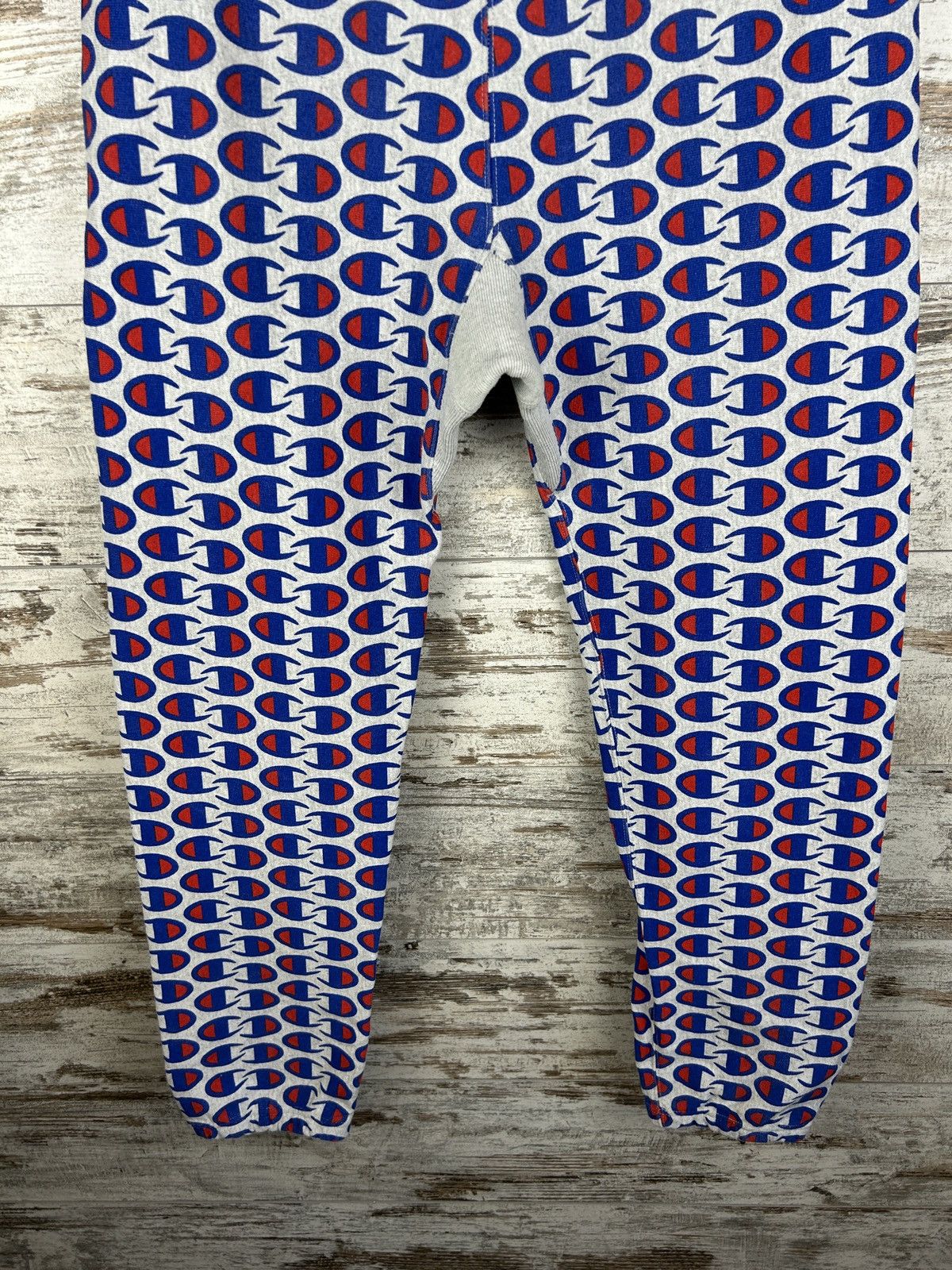 Champion × Vintage Mens Vintage Champion Monogram Sweatpants Reverse Weave Warm Size US 34 / EU 50 - 9 Thumbnail